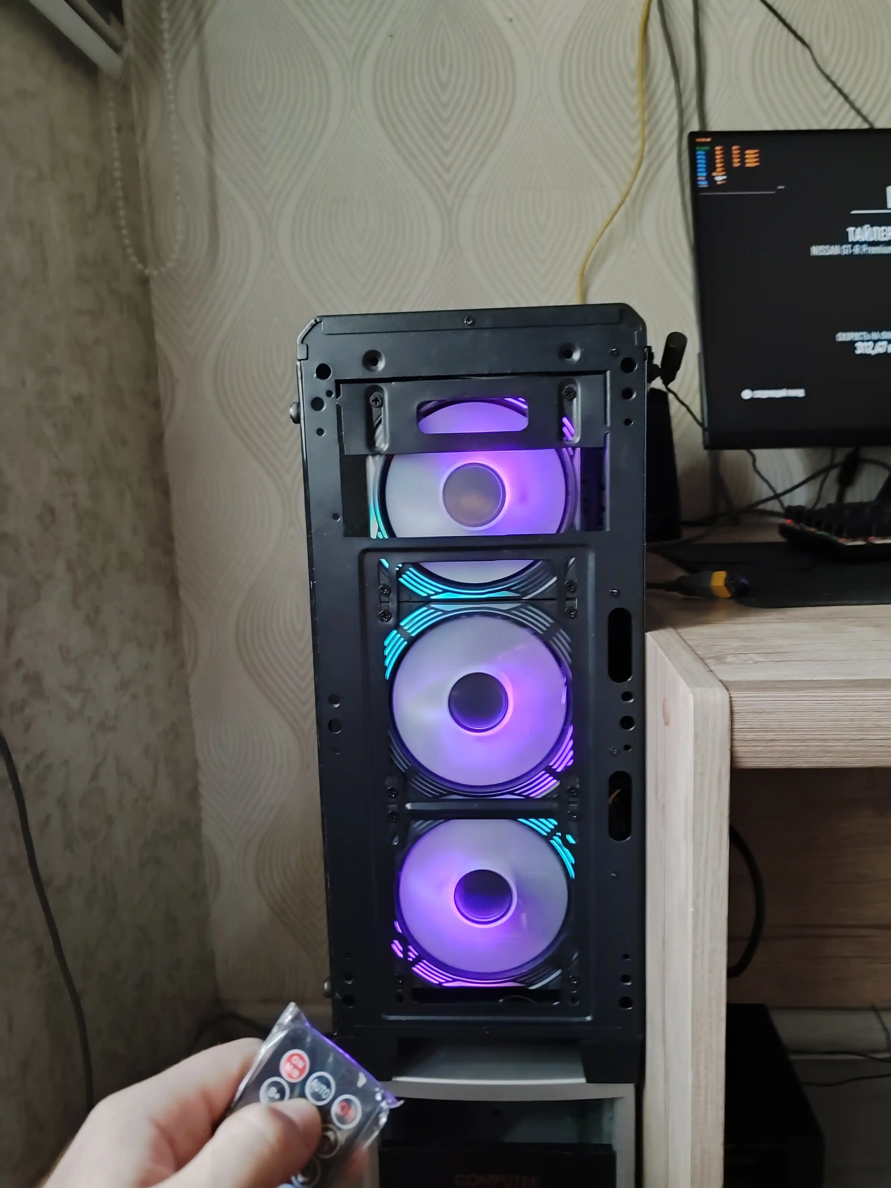 Набор вентиляторов GameMax KF300 3×120 мм ARGB с V4.0 HUB и пультом управления