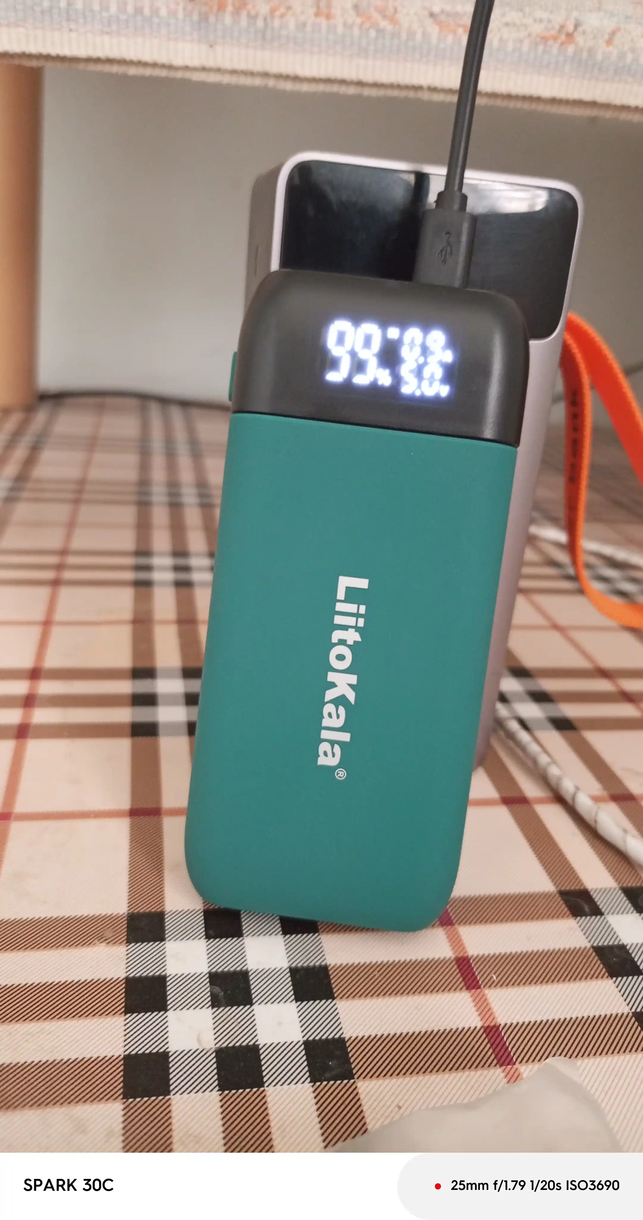 Зарядное устройство для всех видов аккумуляторов Liitokala Lii-MP2