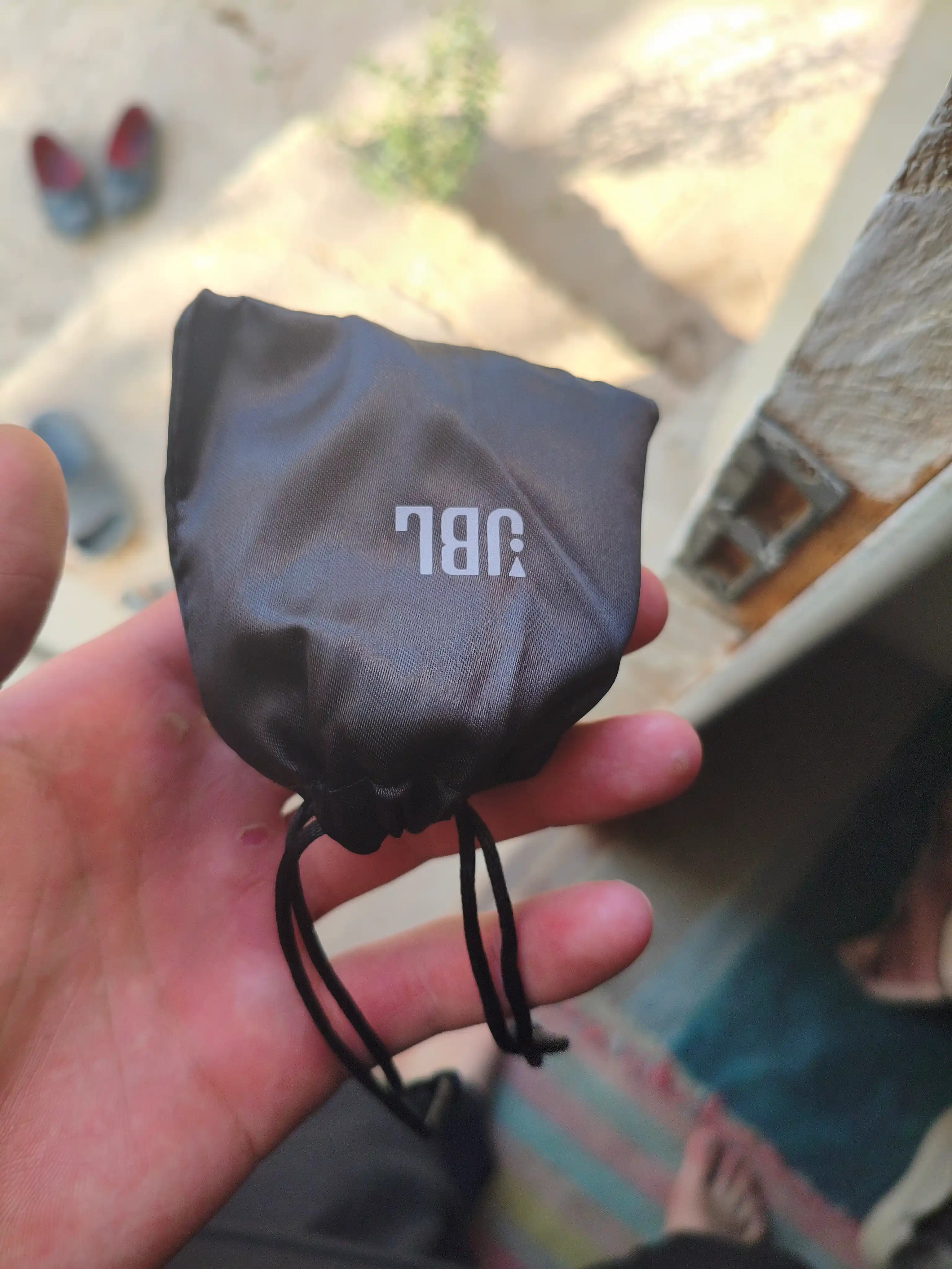 Simli quloqchinlar JBL T205