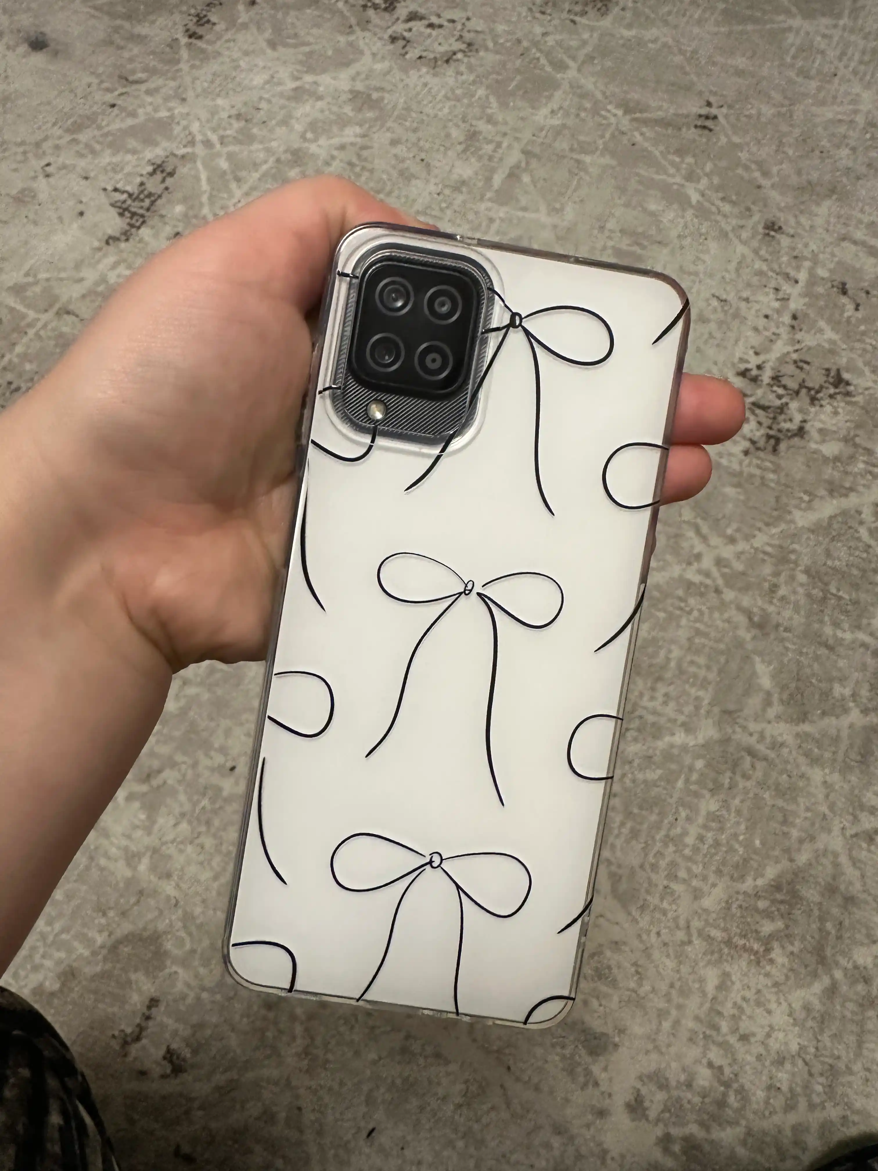 Samsung a23, a24, a32, a34, a35, a37, a54, a55, a56, a57 uchun g‘ilof