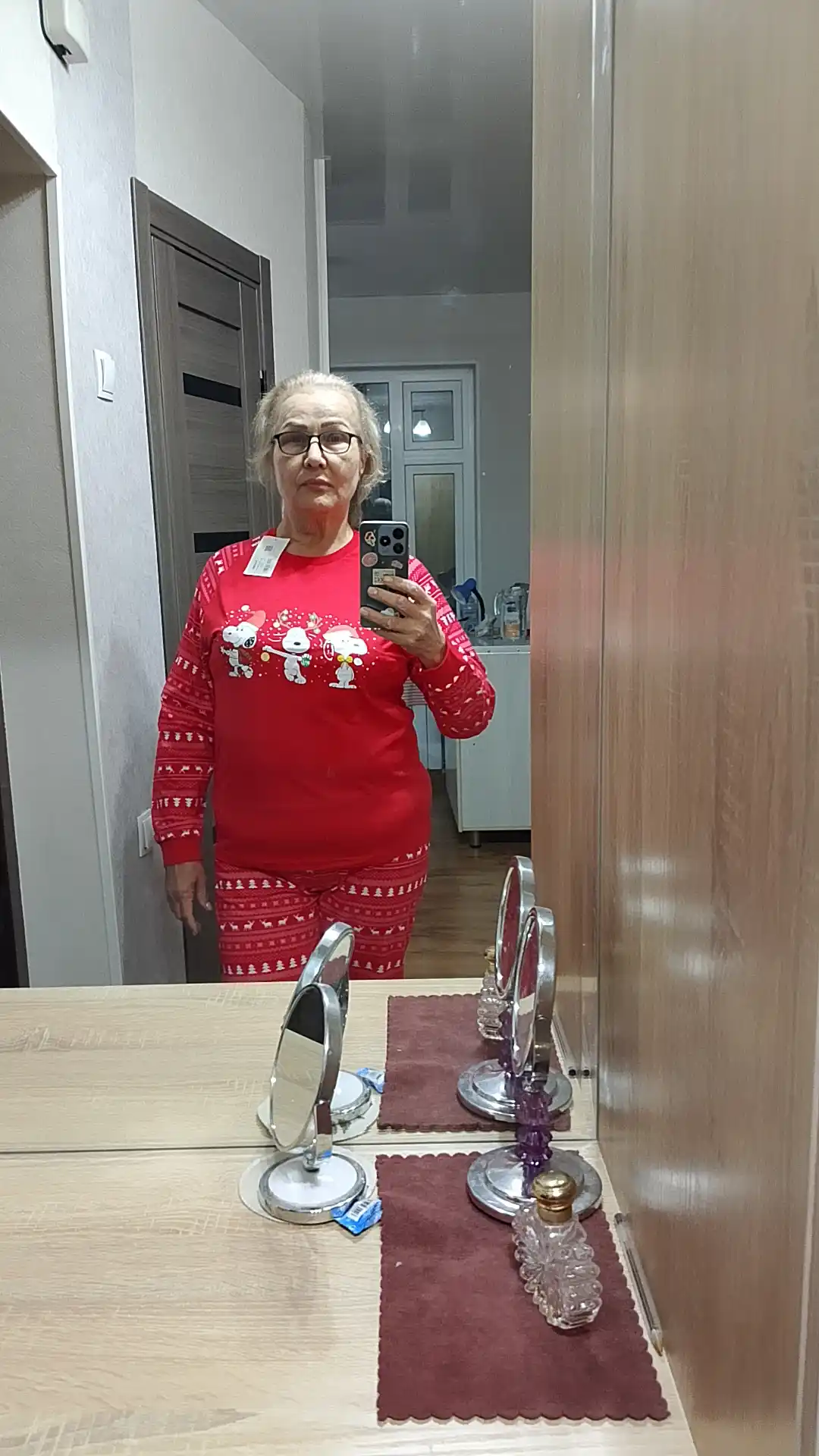 Ayollar pijamasi to‘plami, 100% paxta, g‘uddalar hosil qilmaydi