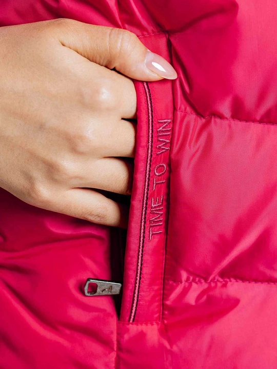 Ayollar nimchasi 7SABER Active Comfort kapushonli jiletka