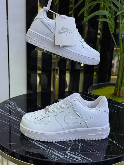 Мужские кроссовки Nike Air Force — TRENDIQ-TRENDAIRFORCE-БЕЛЫЙ-40