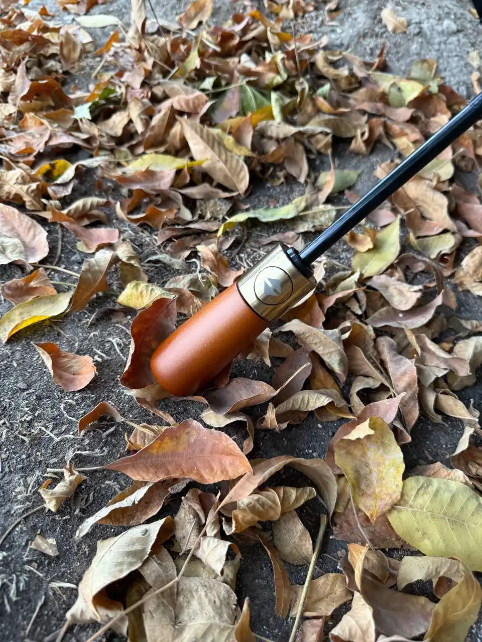 Klassik zontik, 12 spitsali, avtomatik soyabon, shamolga chidamli, yog‘och dastali