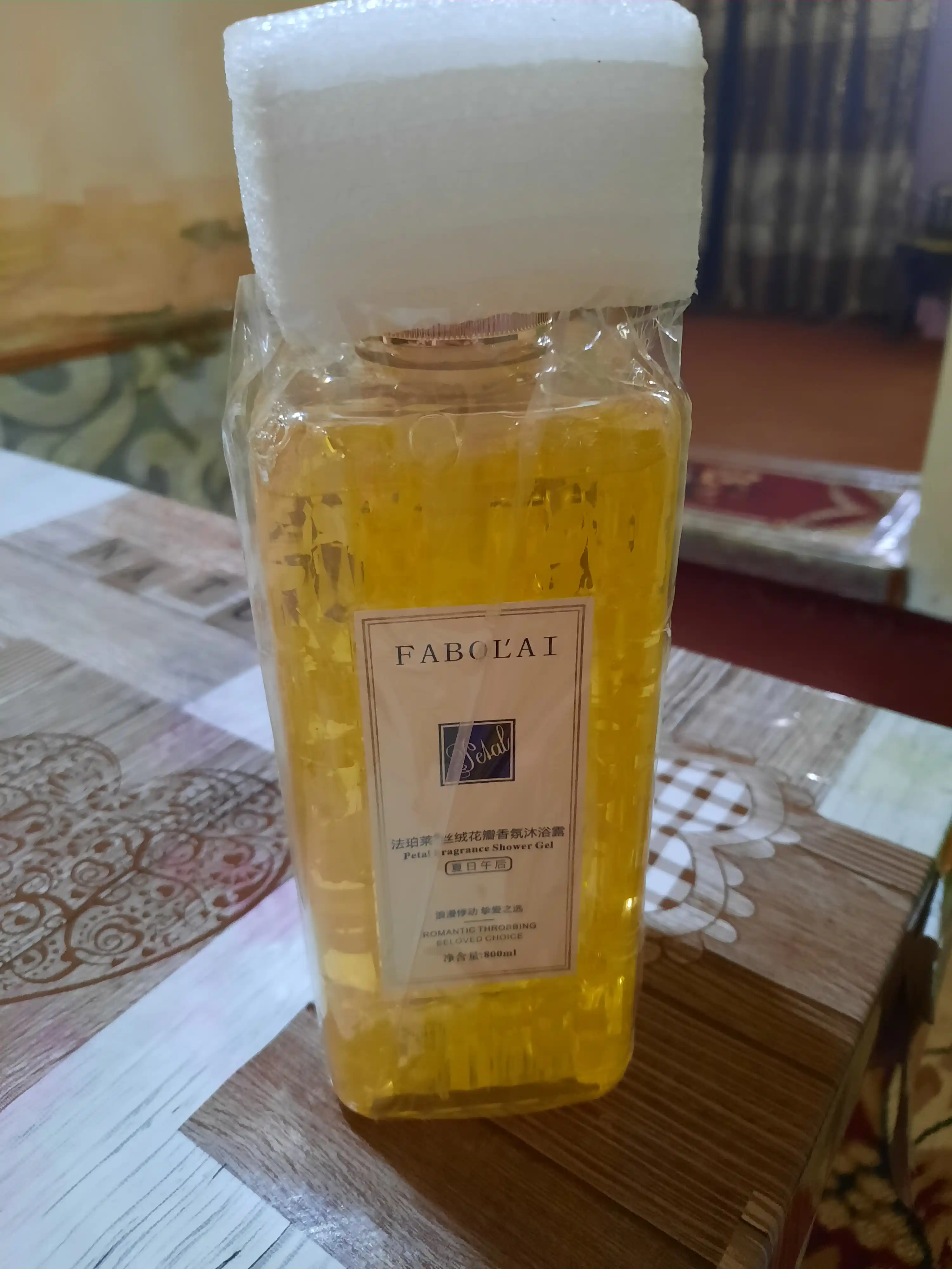 FABOL'AI 800мл, ароматный гель-скраб для душа - Rich Fragrance