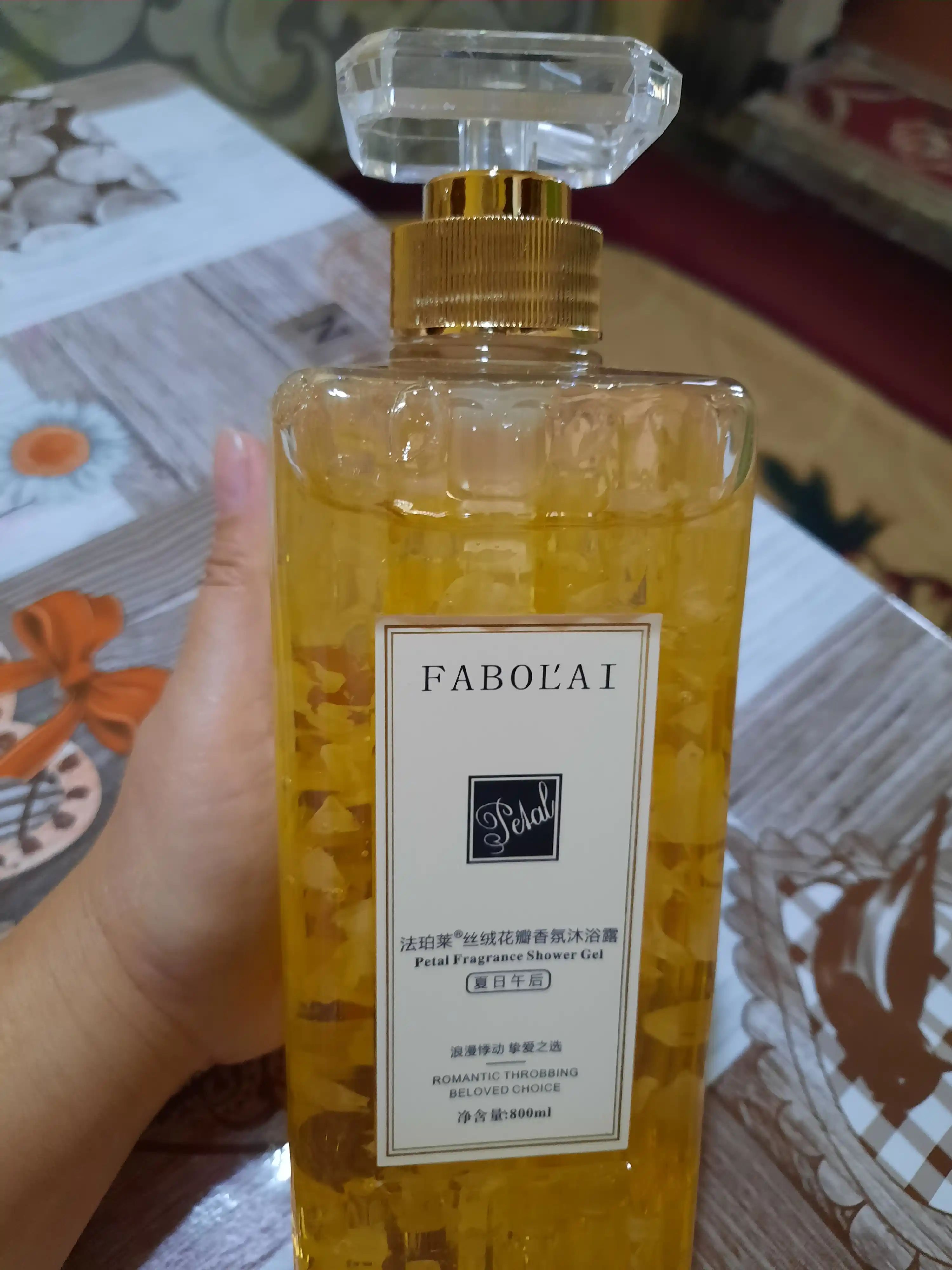 FABOL'AI 800мл, ароматный гель-скраб для душа - Rich Fragrance