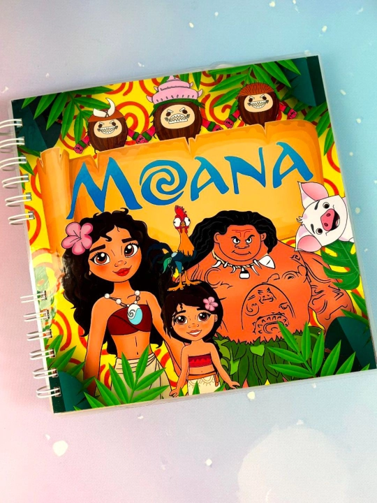 Knizhka igra na lipuchkakh Moana - 