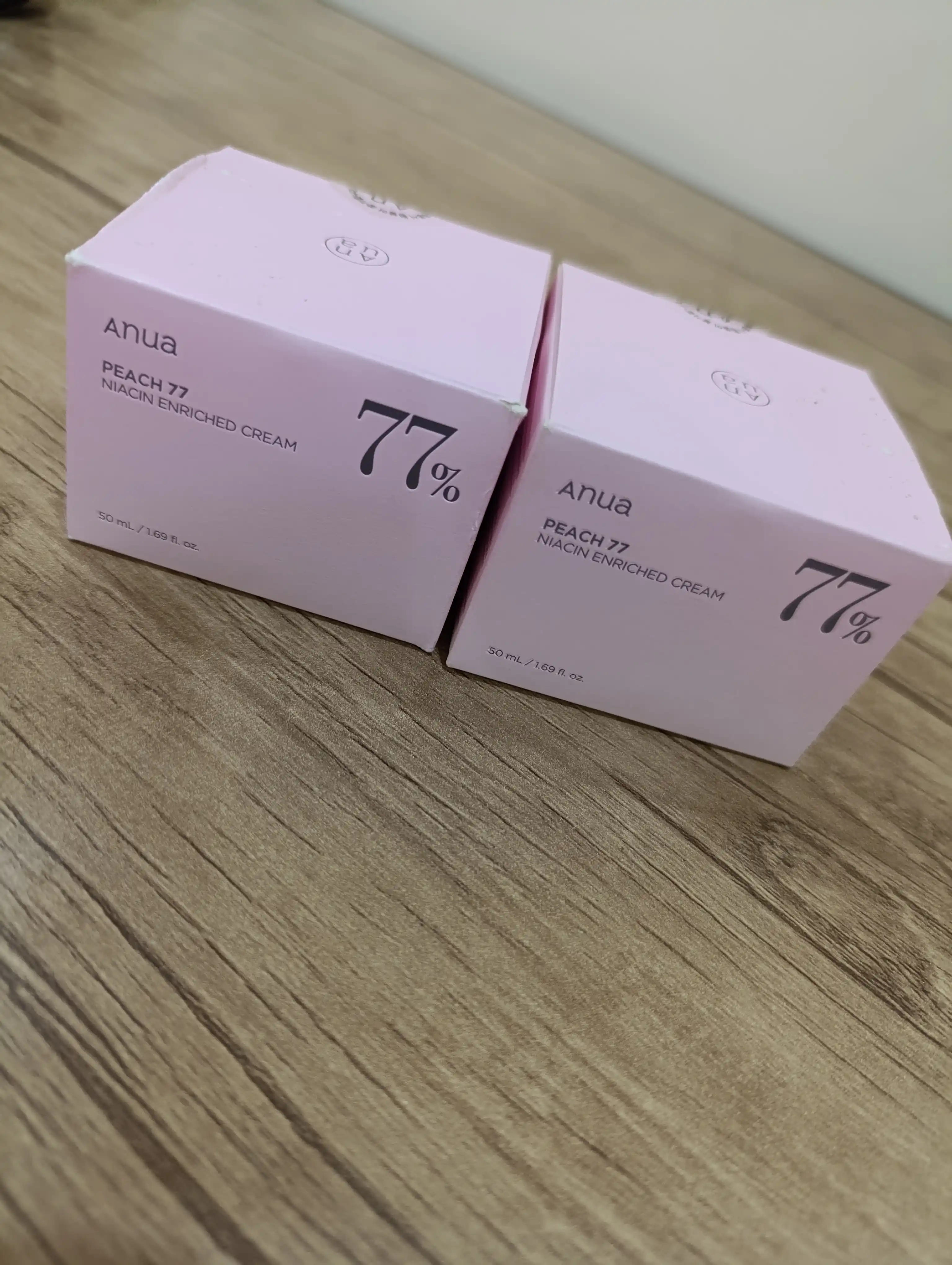 Shaftoli mevasi ekstrakti bilan boyitilgan anua Peach 77 Niacin Enriched Cream, 50 ml