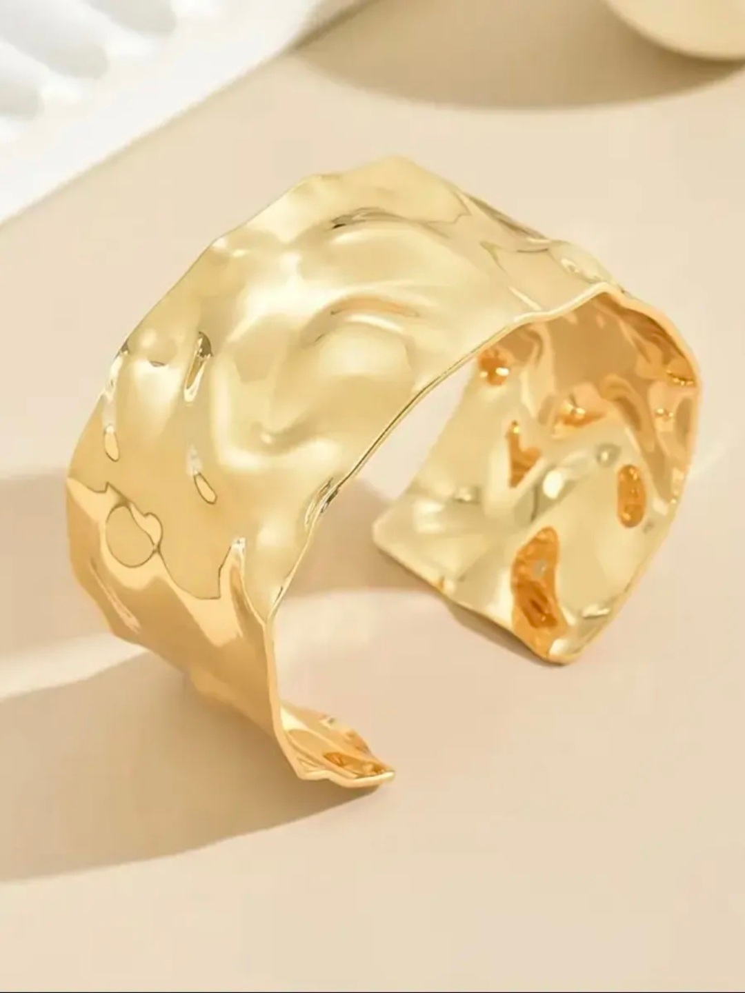 Yoqubning azosi Virjiniya Bella