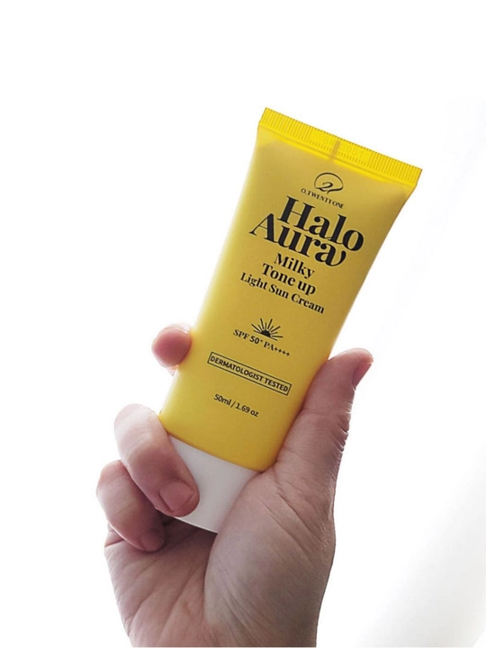Крем солнцезащитный с эффектом осветления  Halo Aura Milky Tone Up  Cream SPF 50+ PA++++