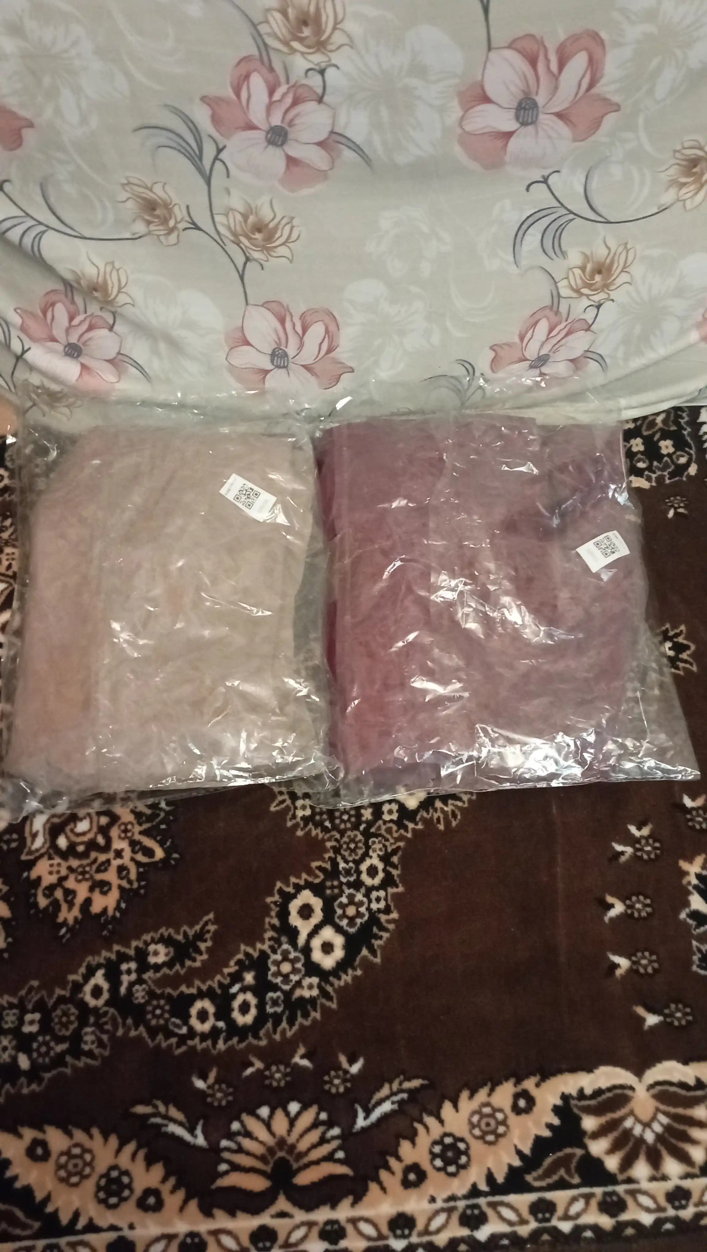 Leon, belmando matoli, ayollar shimlari-palatso, oversize uslub