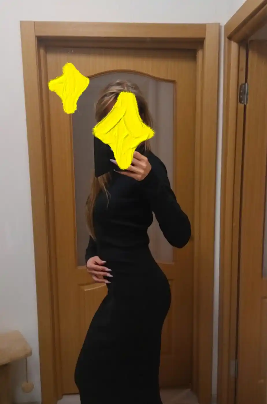 Qora kundalik asosiy, tana, ayollik libosi  
