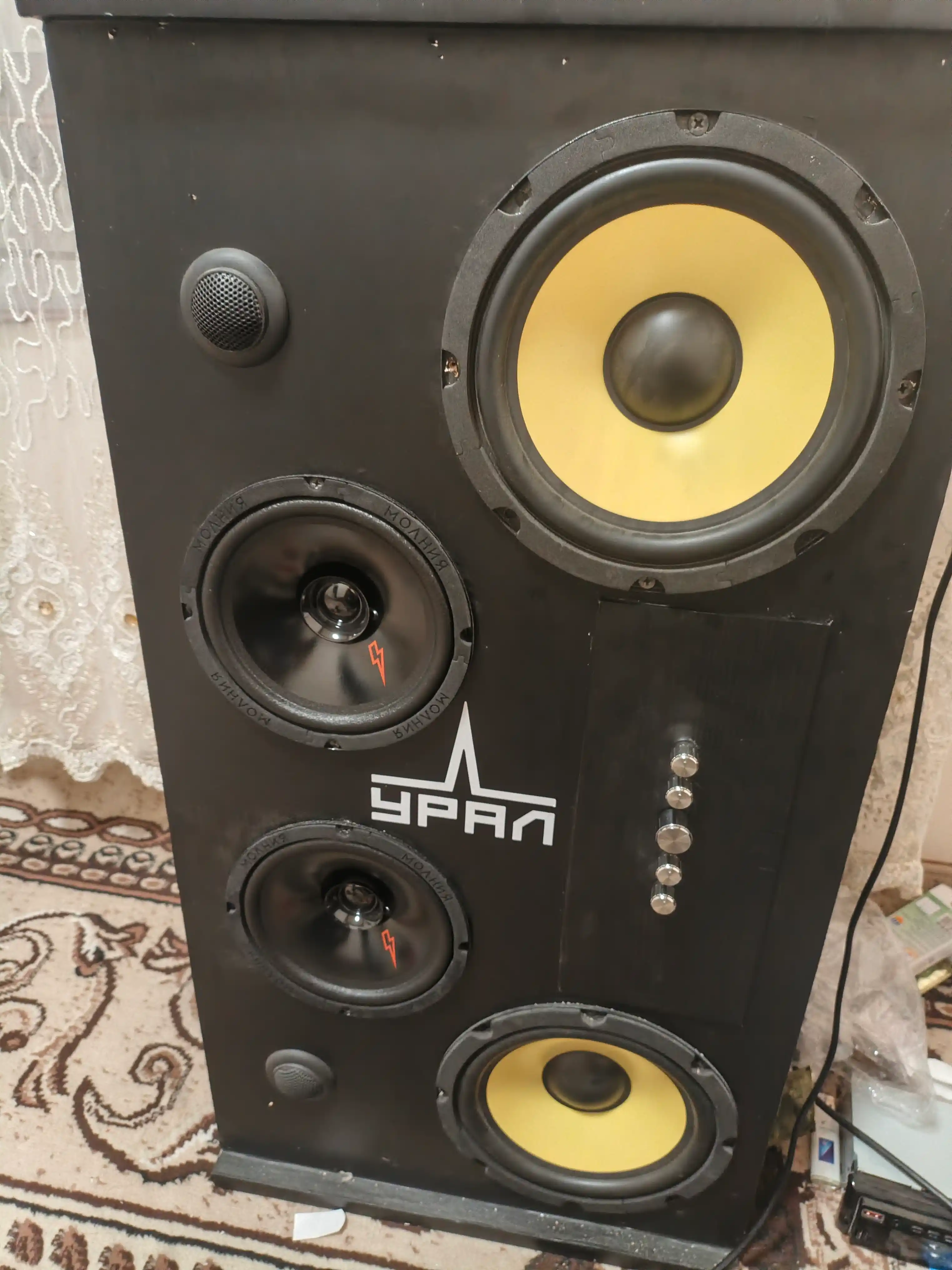 XY-S220H 2.1 kanalli kuchli bassli ovoz kuchaytirgichi, sabvuferli 160 W × 2 + 220 W
