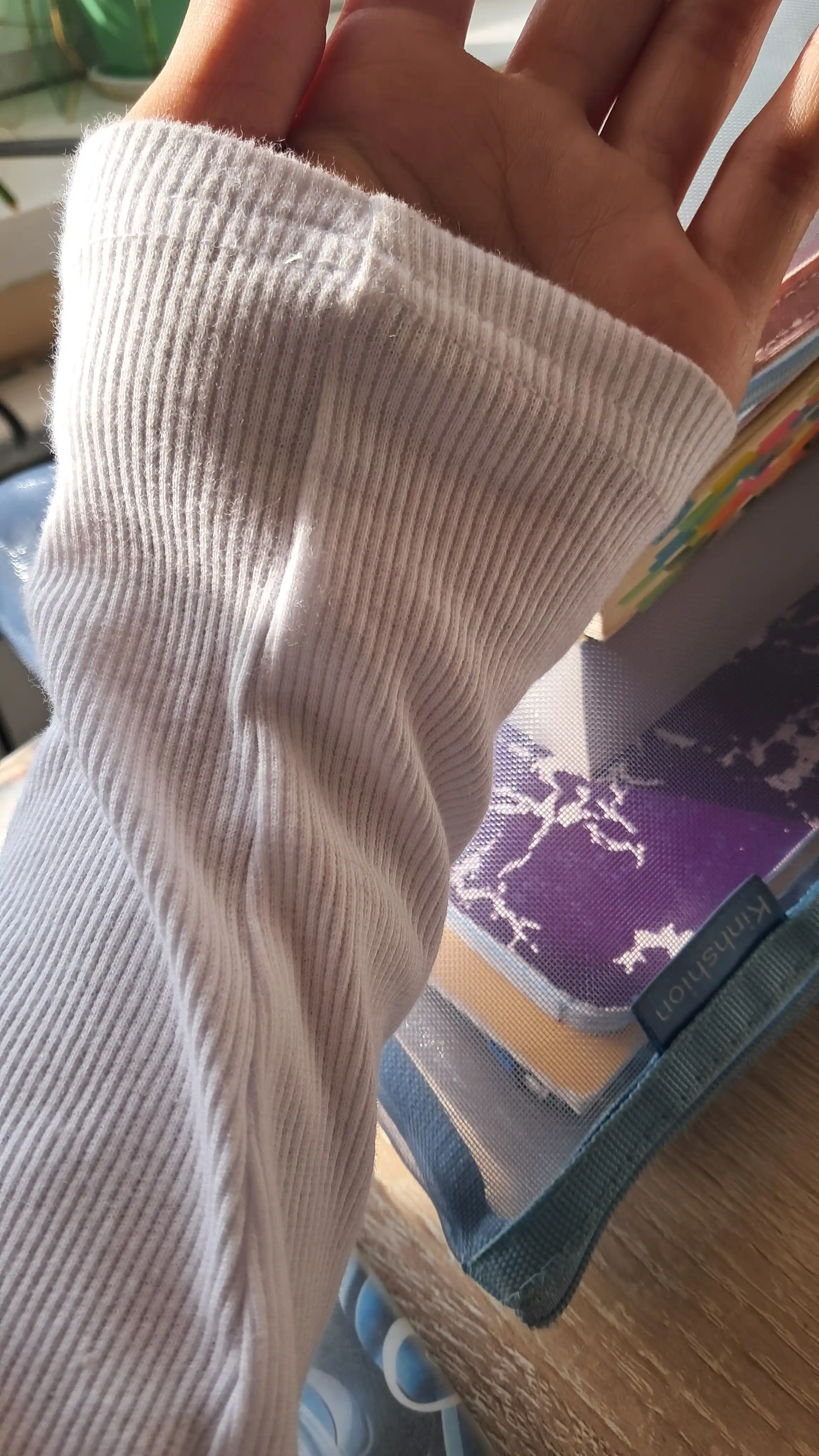 Ayollar uchun asosiy zich tikimdagi vodolazka, oddiy rangda, printsiz, mavsumiy
