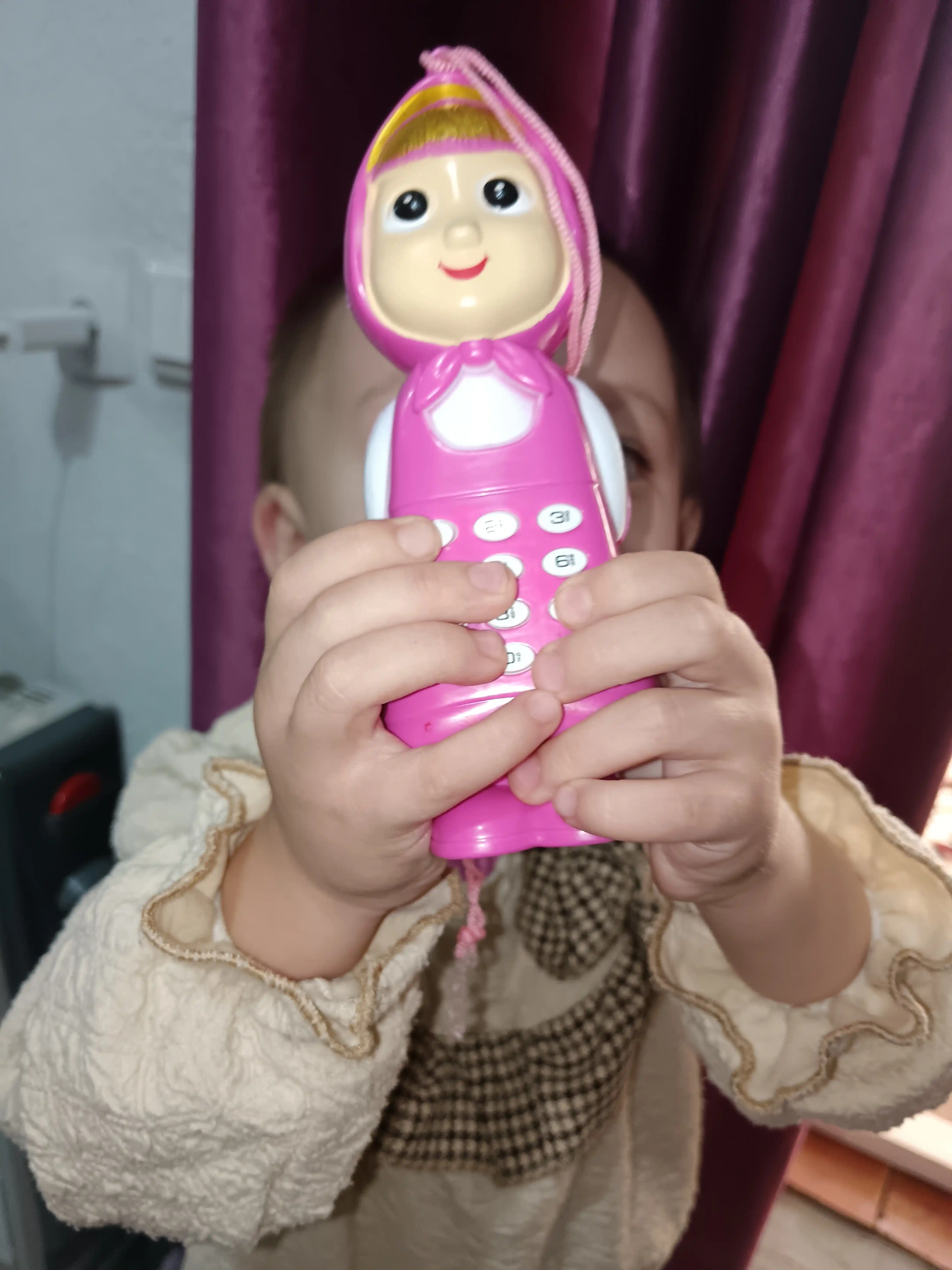 Игрушечный телефон Маша и Медведь, музыкальный