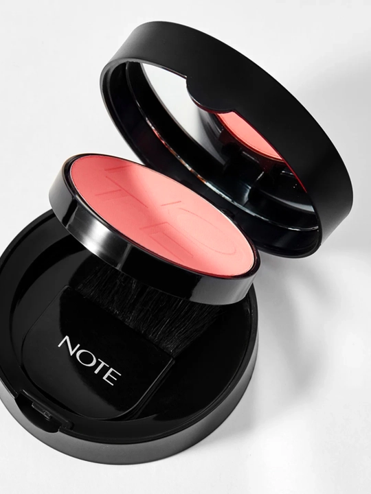 NOTE Luminous Silk Compact Blusher rumyana 02 Pink