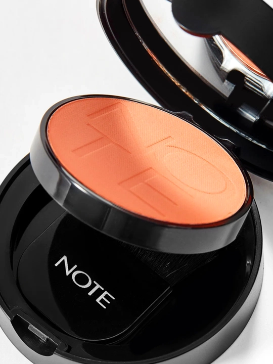 NOTE Luminous Silk Compact Blusher rumyana 02 Pink