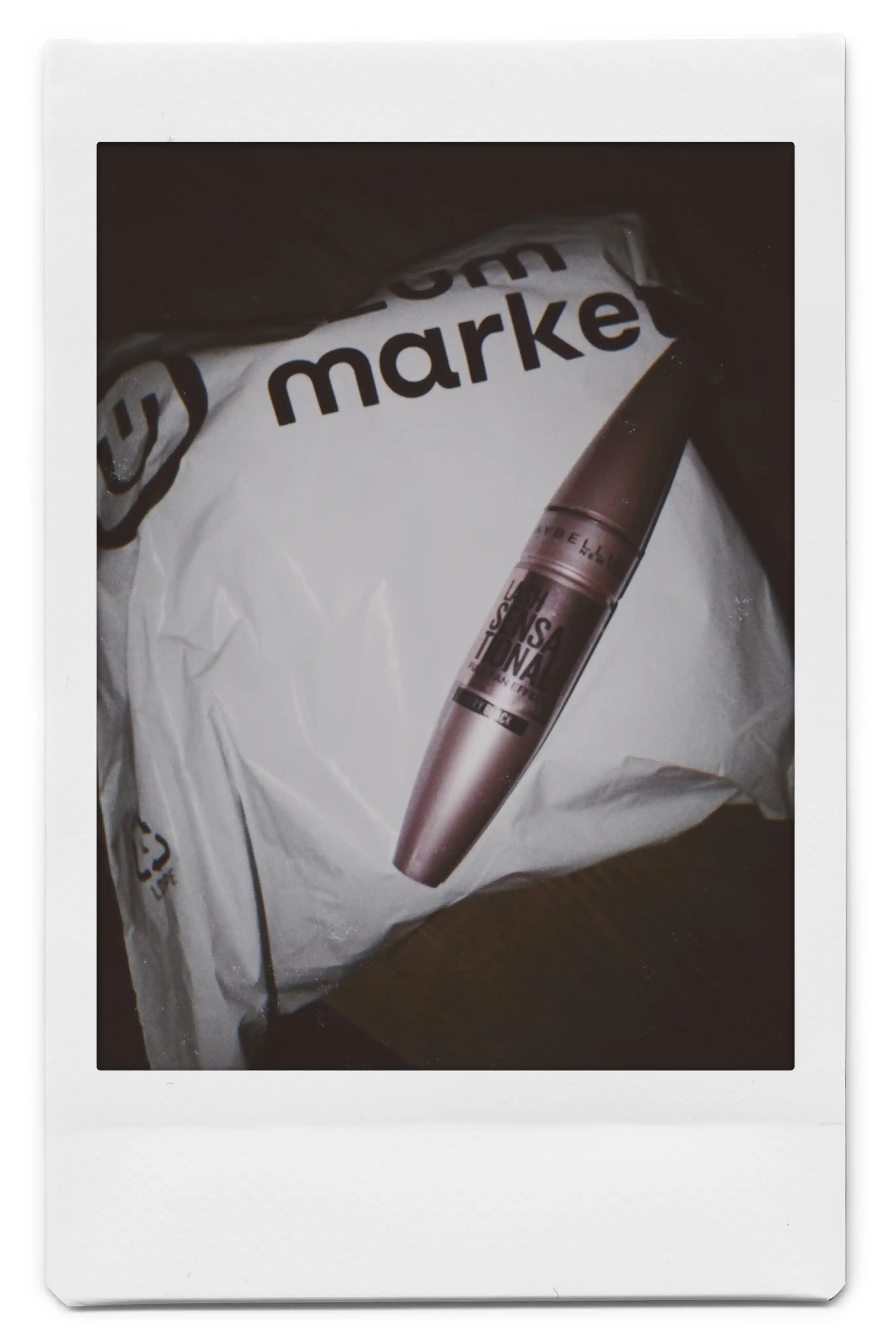 Kipriklar uchun tush Maybelline New York Lash Sensational yelpig'ich hajmli