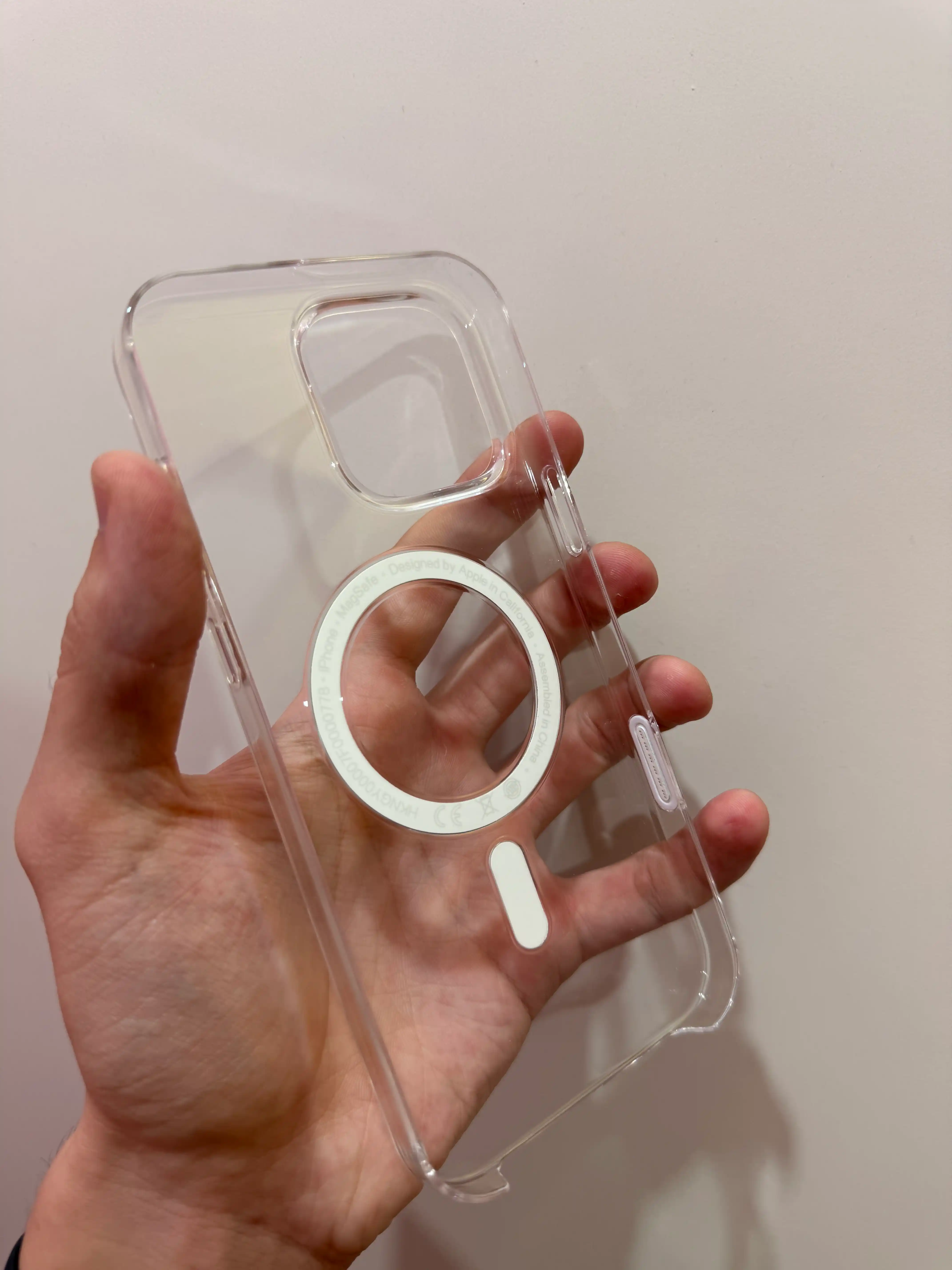Magsafe, TPU shaffof magnitli korpus AI tugmalari bilan iPhone 16 Pro/Max uchun