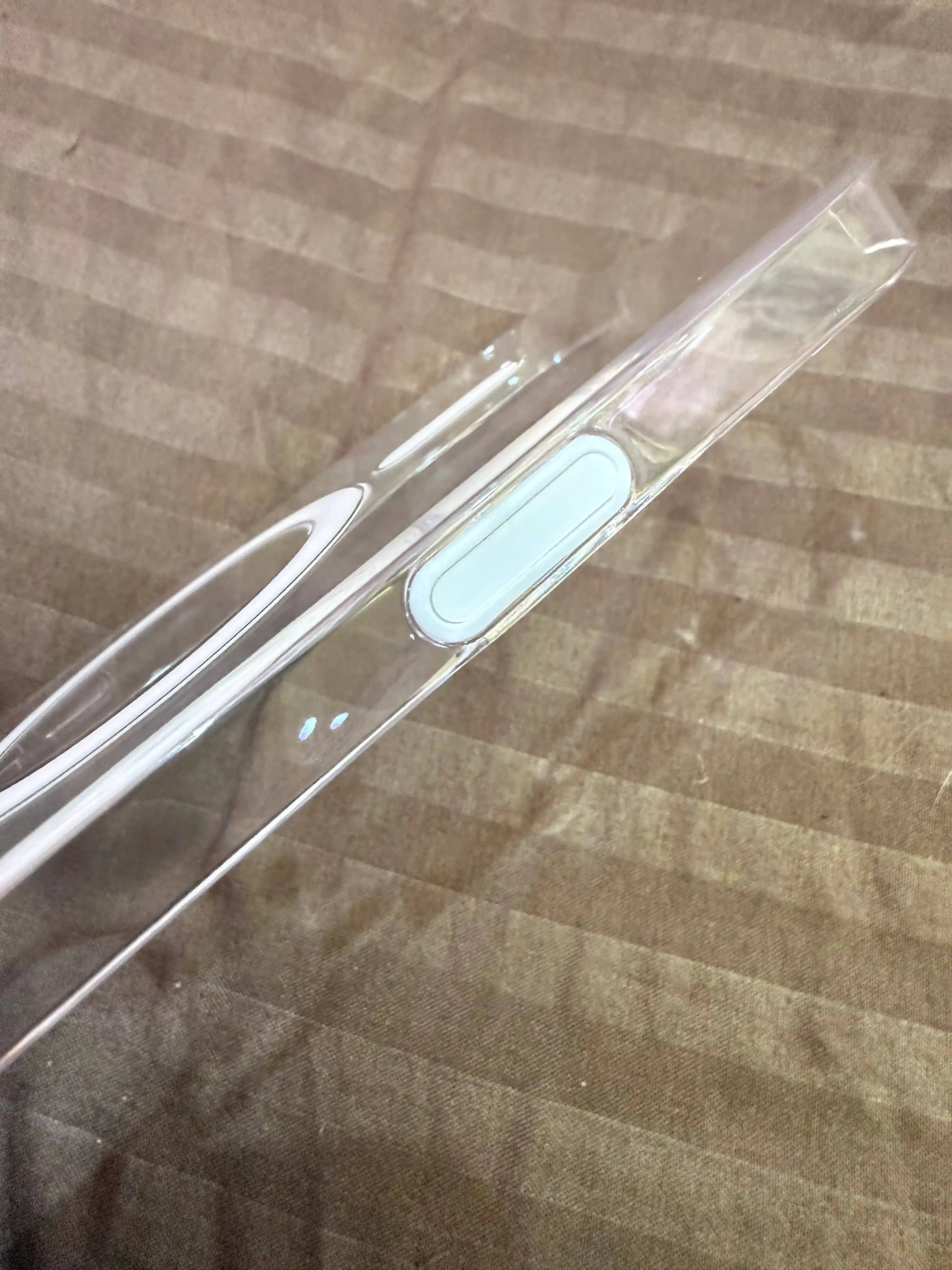 Magsafe, TPU shaffof magnitli korpus AI tugmalari bilan iPhone 16 Pro/Max uchun
