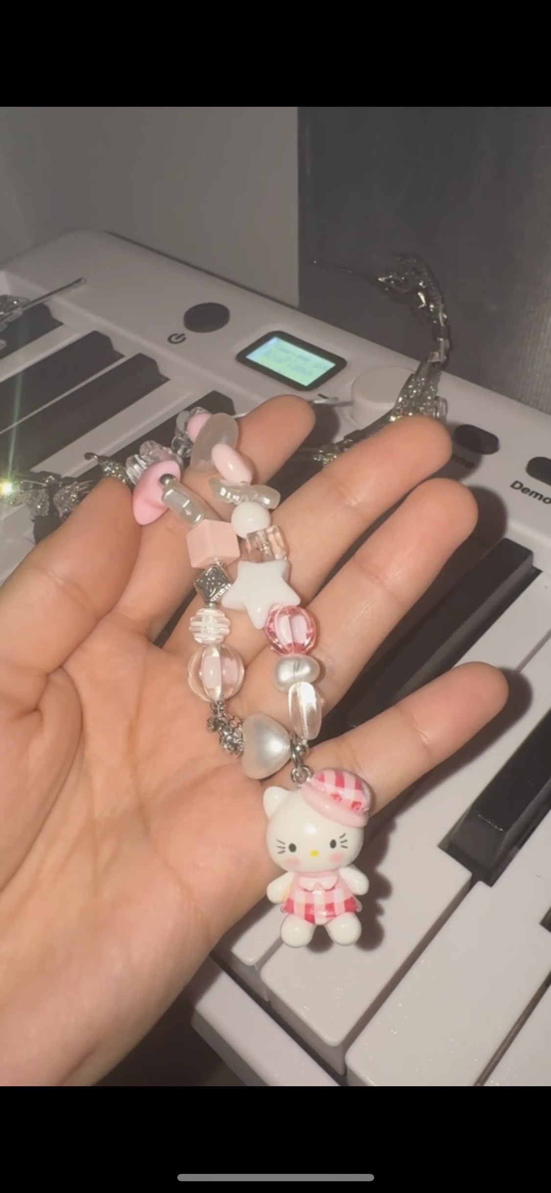 Telefon uchun Hello Kitty brelok-braslet, osma bezak va bilaguzuk (pushti)