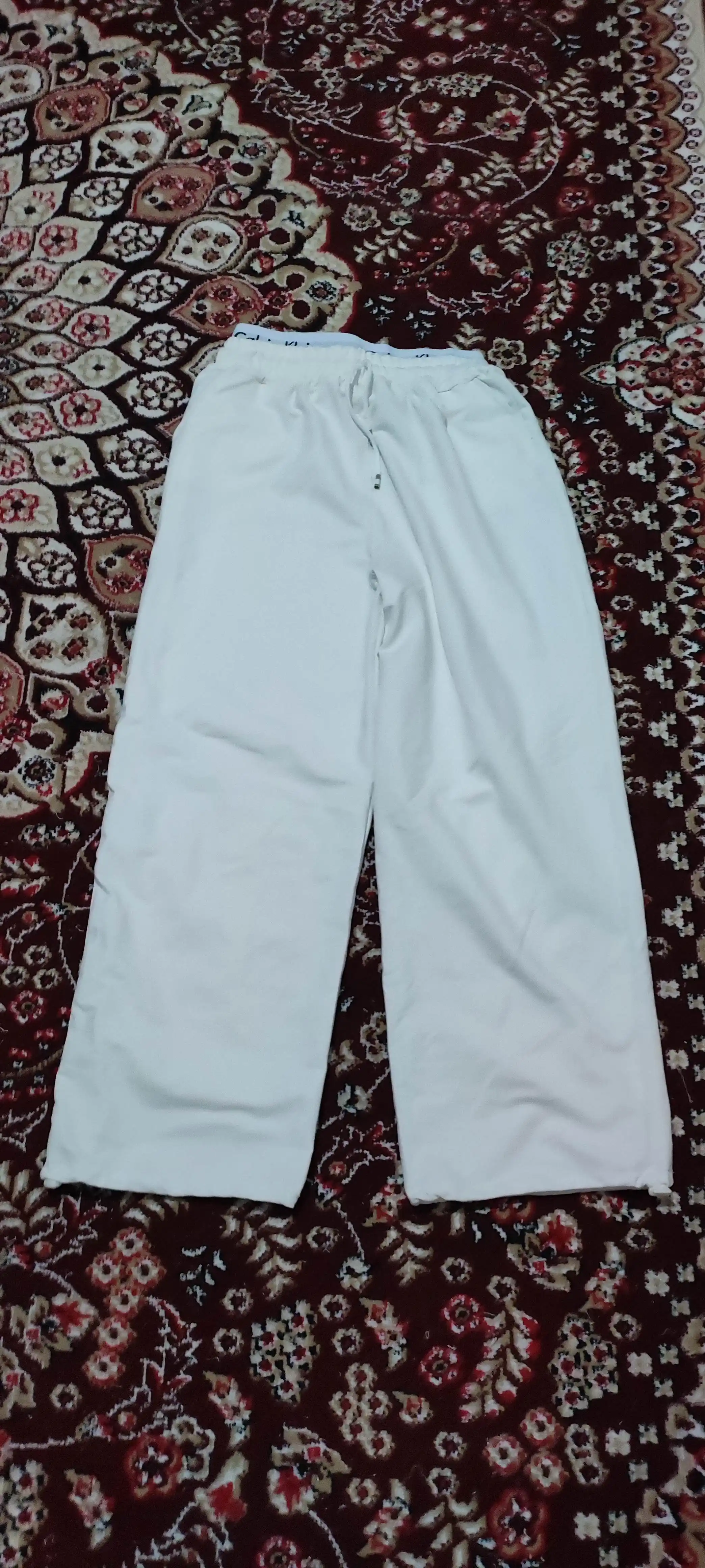 Ayollar uchun keng bichimli oversize joggerlari,trend sport shimlari 46-52 to'g'ri keladi