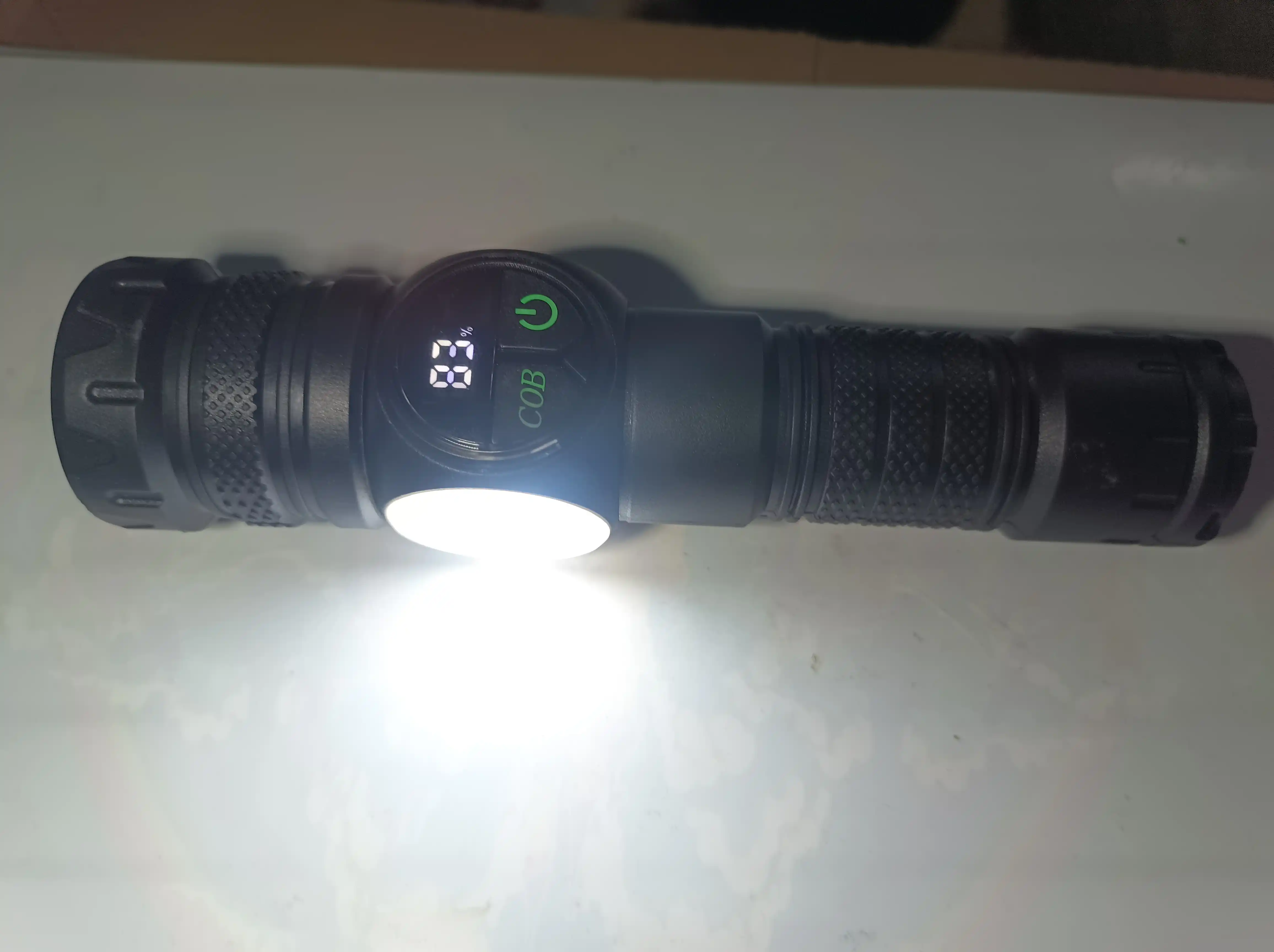 Qo‘l fonar LED, 5 rejim, PowerBank funksiyasi bilan