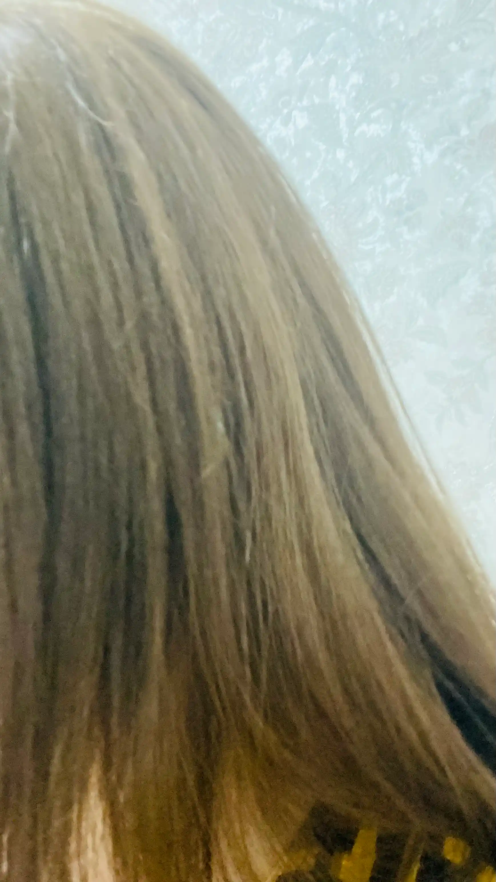 Garnier "Color Naturals" chidamli to‘yimli soch kremi bo‘yog‘i, 8.1 qumli ber tusi