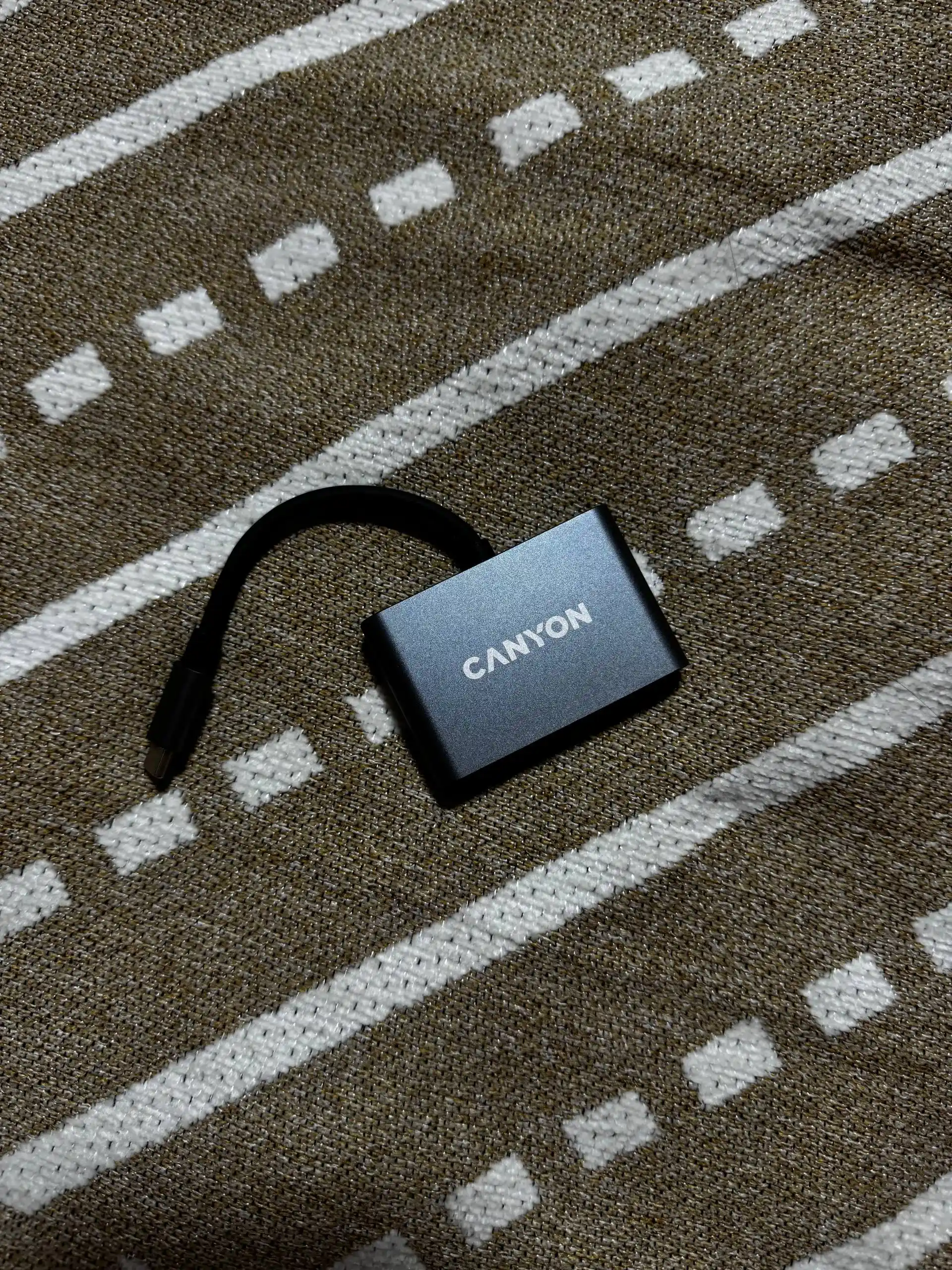 USB hub adapter CANYON DS-3 va DS-4, 3 port, USB-Type C, HDMI