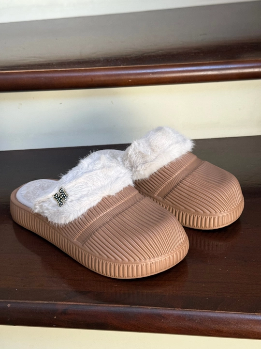 Тёплые, женские домашние тапочки с мехом, 36-41