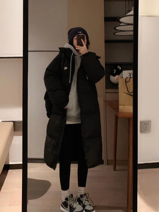 Kurtka ayollar uchun, issiq uzun kurtka - EllyFashion kapyushonli, qishki oversize puxovik