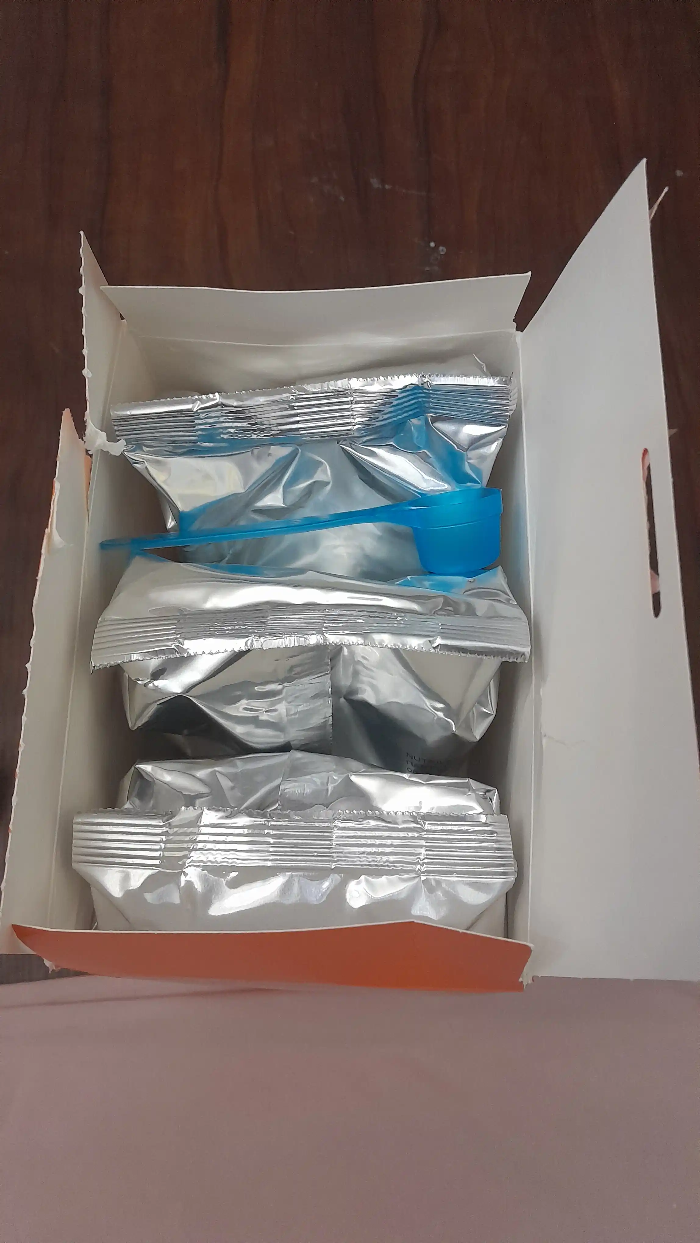 Quruq sutli aralashma Nutrilak 2, keyinchalik moslashtirilgan, 1050 gr