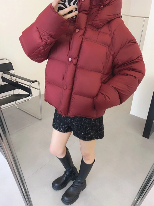 Kurtkalar ayollar uchun, oversize, qalin kapishoni bilan still koreyskiy kuz va qish uchun