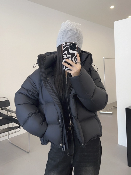 Kurtkalar ayollar uchun, oversize, qalin kapishoni bilan still koreyskiy kuz va qish uchun - 