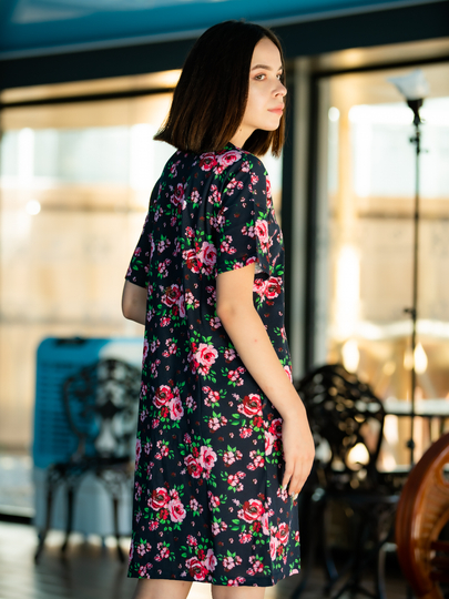 Katta etuklar uchun porno surat Porno cunnilingus qiz yuziga otirdi