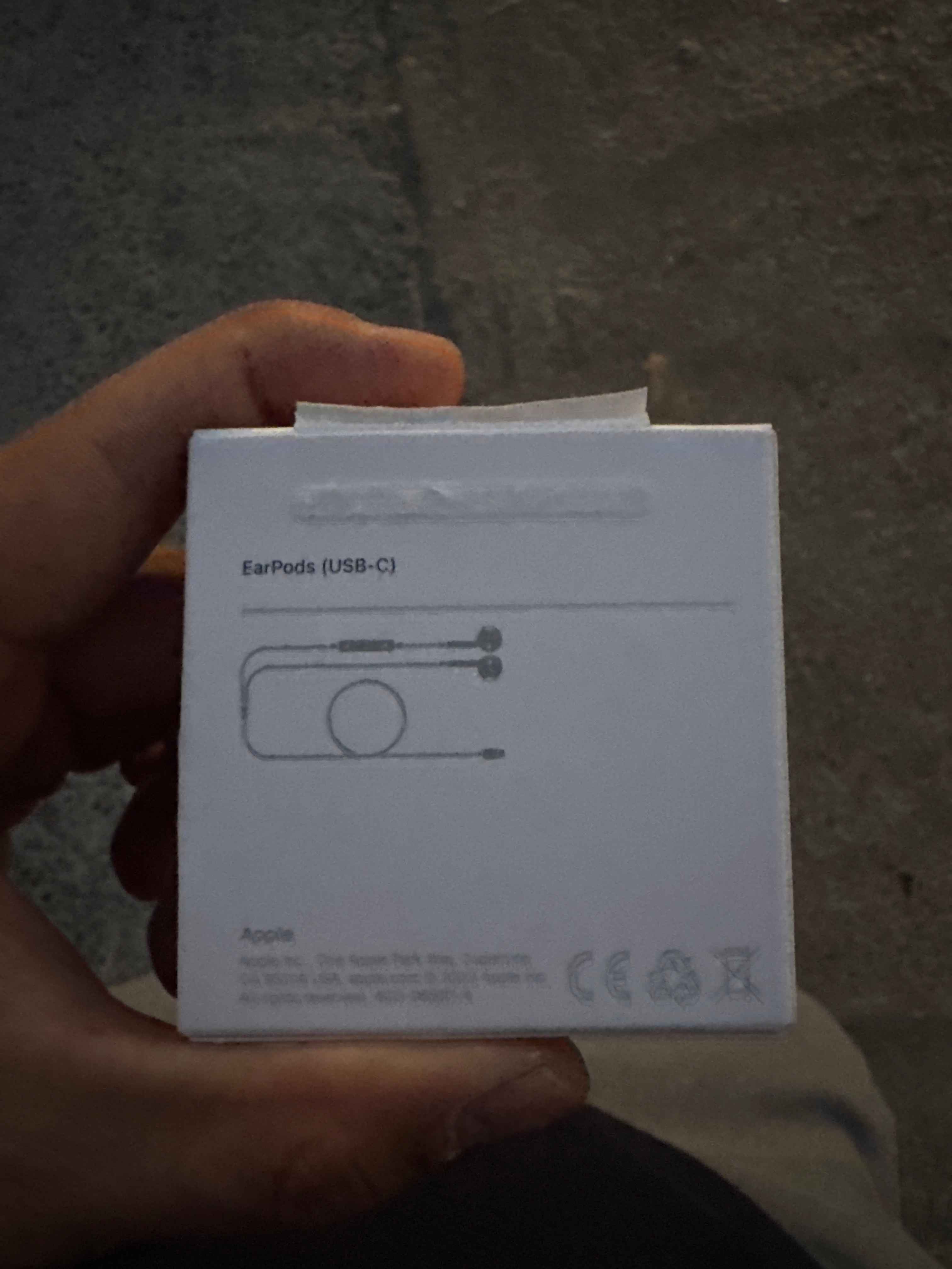 Наушники проводные Apple EarPods Lightning, Type c White EarPods