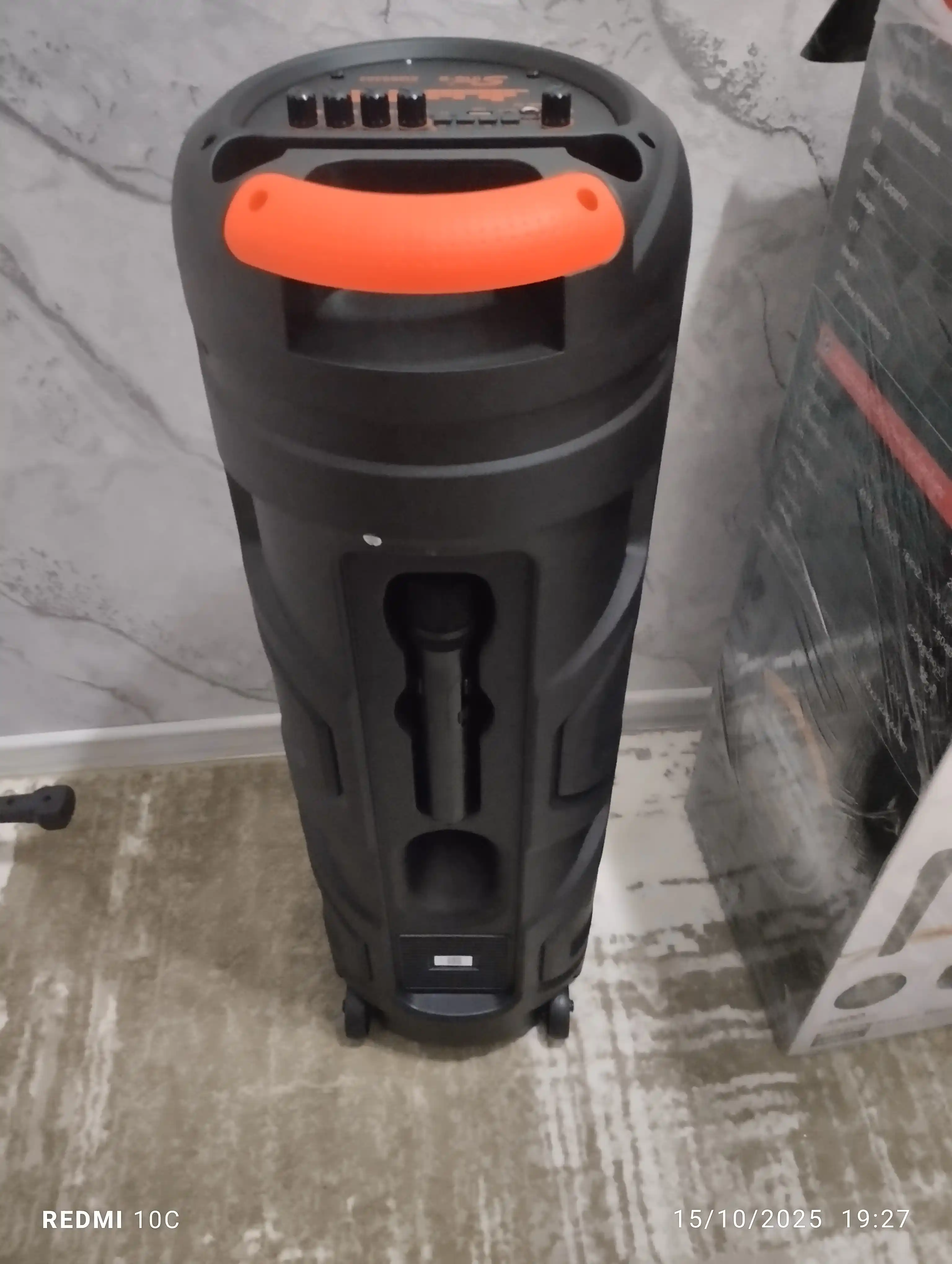 Караоке колонка Sing-e ZQS-8221, ZQS-8301, ZQS-8302, ZQS-8220S, Bluetooth, RGB, с микрофоном и пультом 