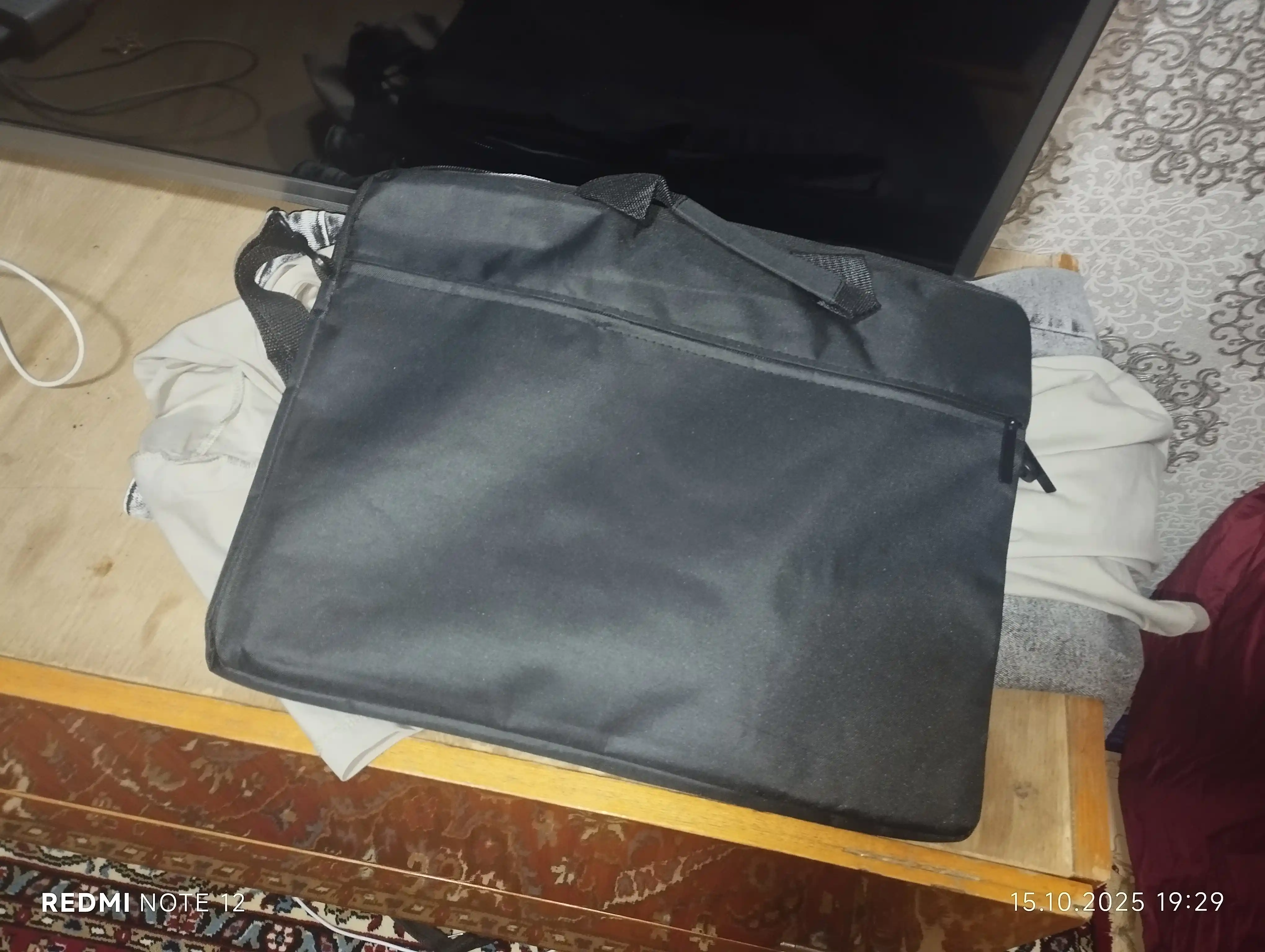 Noutbuk va MacBook uchun himoyali sumka