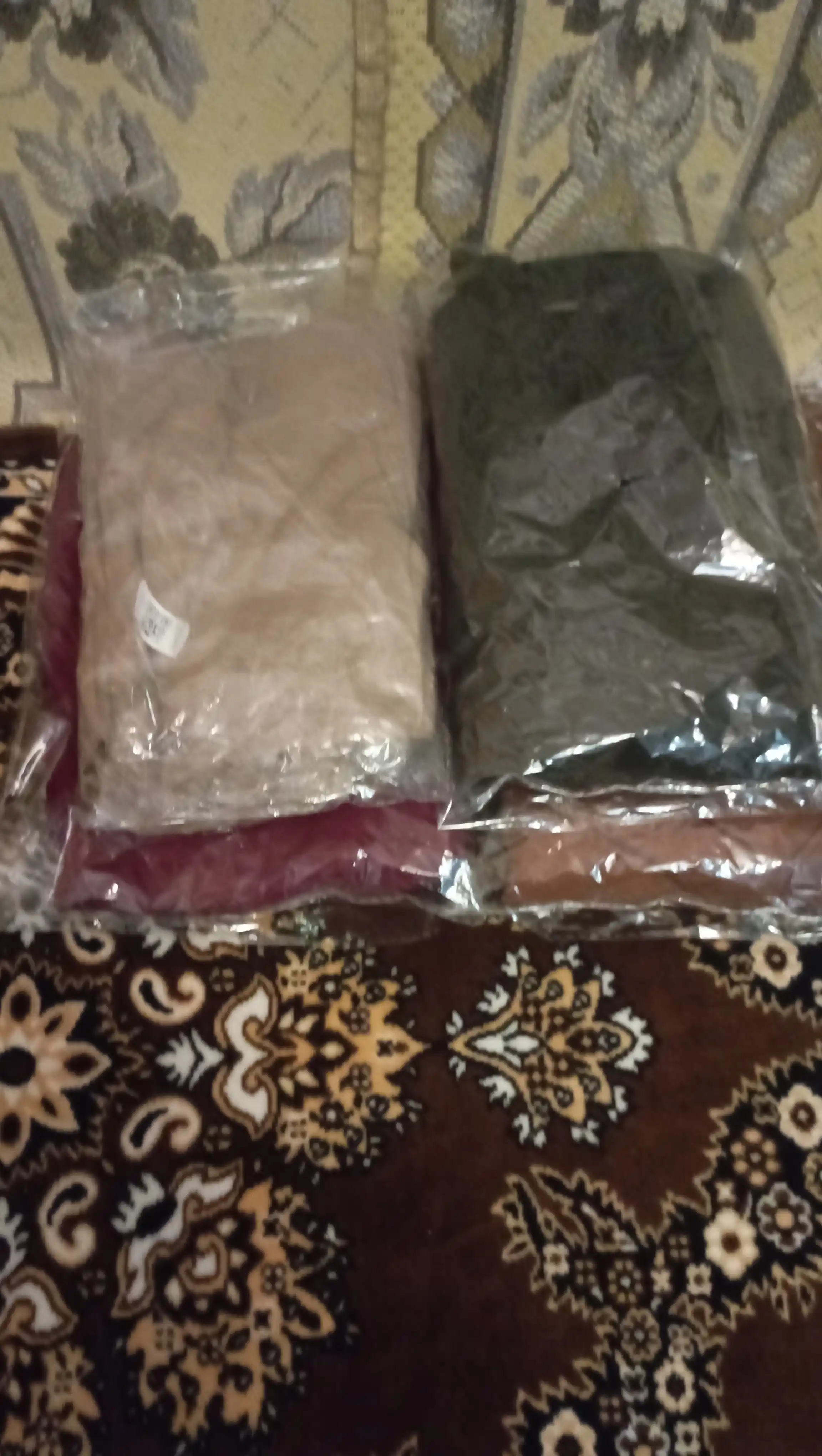 Leon, belmando matoli, ayollar shimlari-palatso, oversize uslub