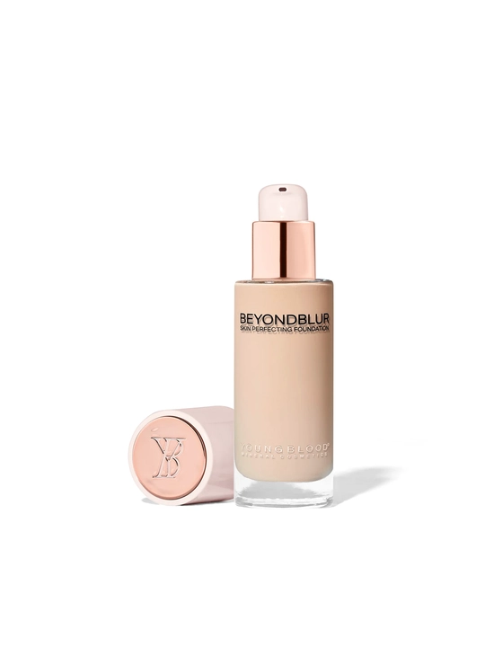 YoungBlood BeyondBlur, Tonal krem, mukammal teri effekti - LC1 - 