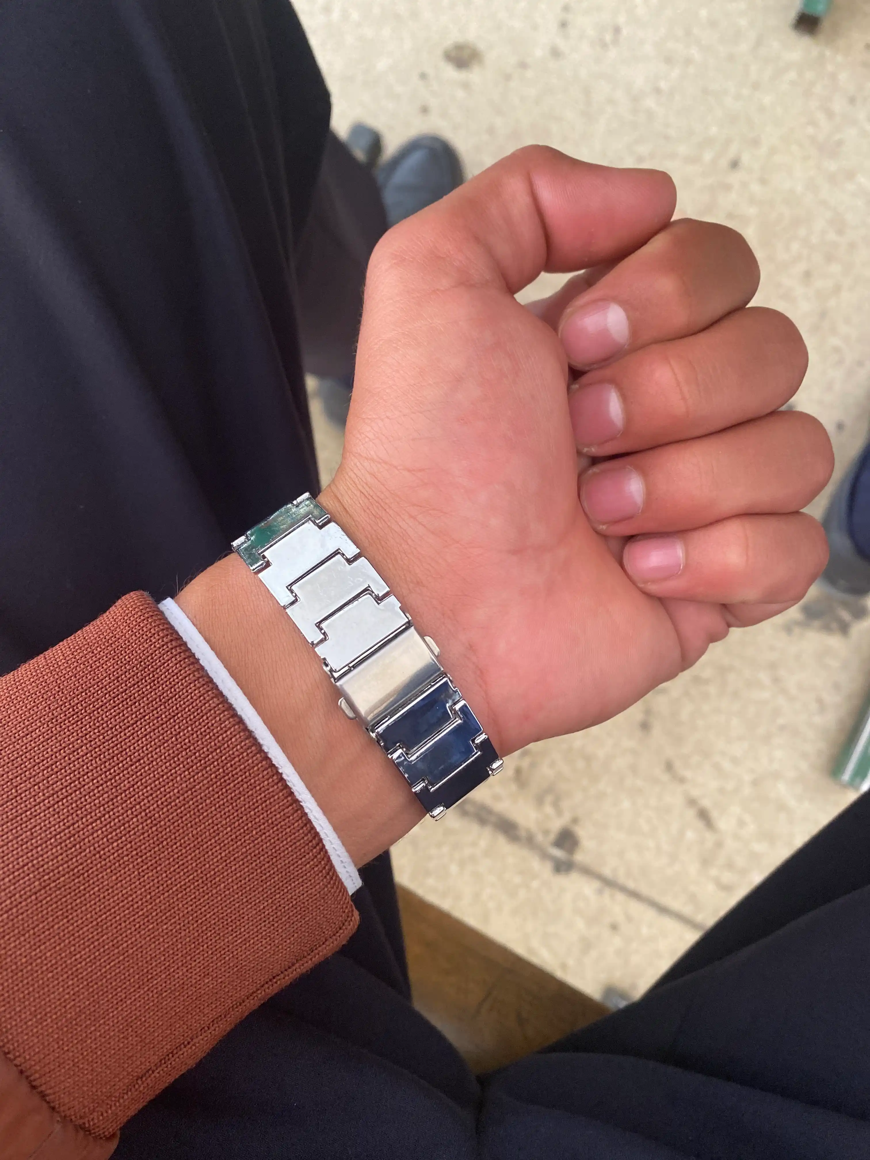 Tissot PRX erkaklar qo‘l soati