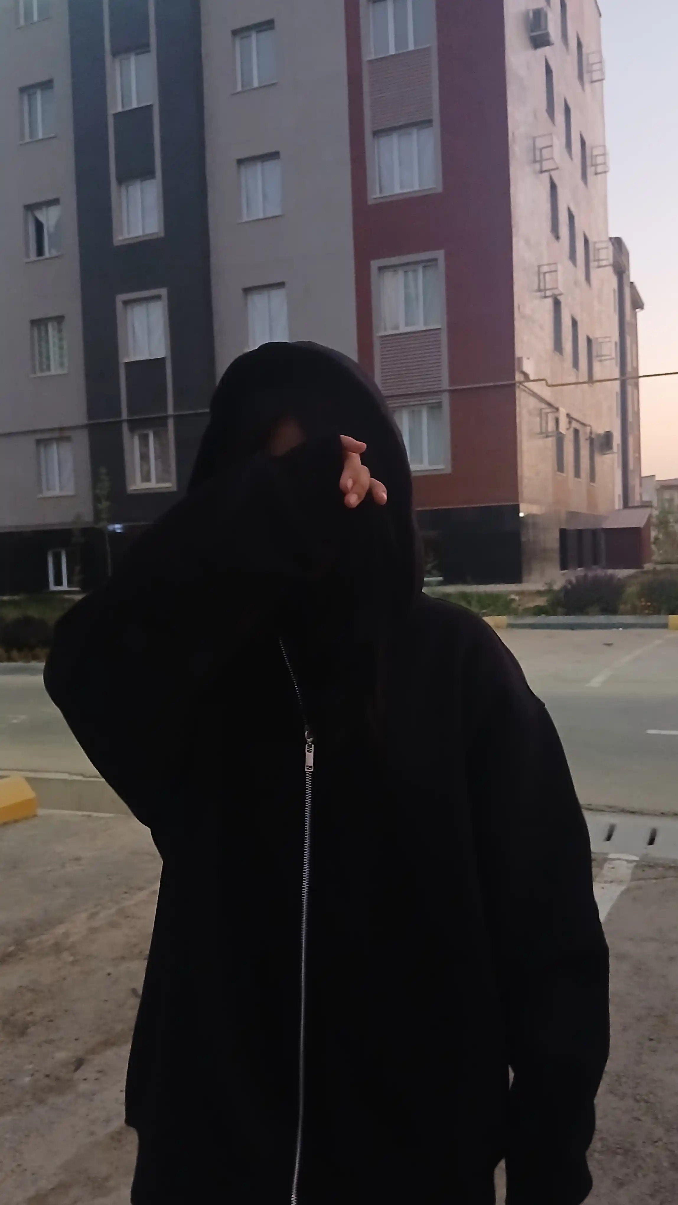 Katta o'lchamli zipkalar erkak va ayollar uchun
