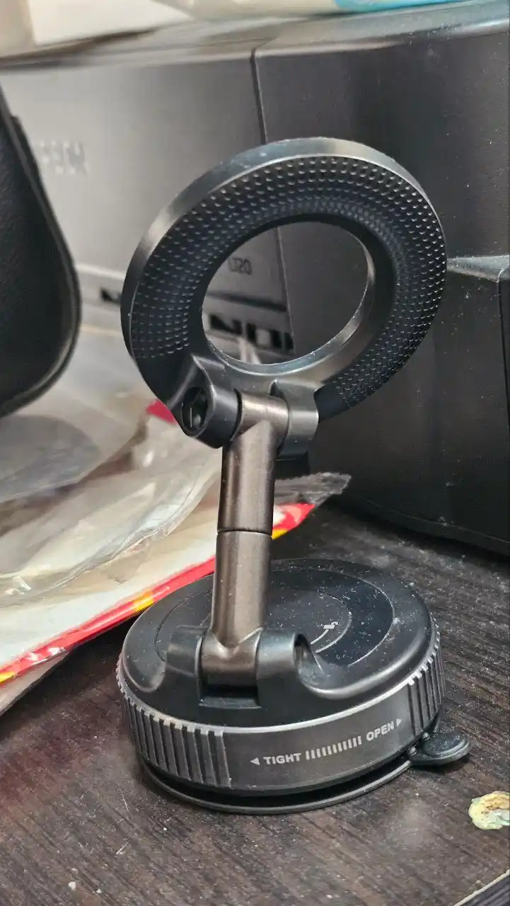 MegaSafe magnit holder — avtomobil uchun vakuumli MagSafe telefon ushlagichi, car holder