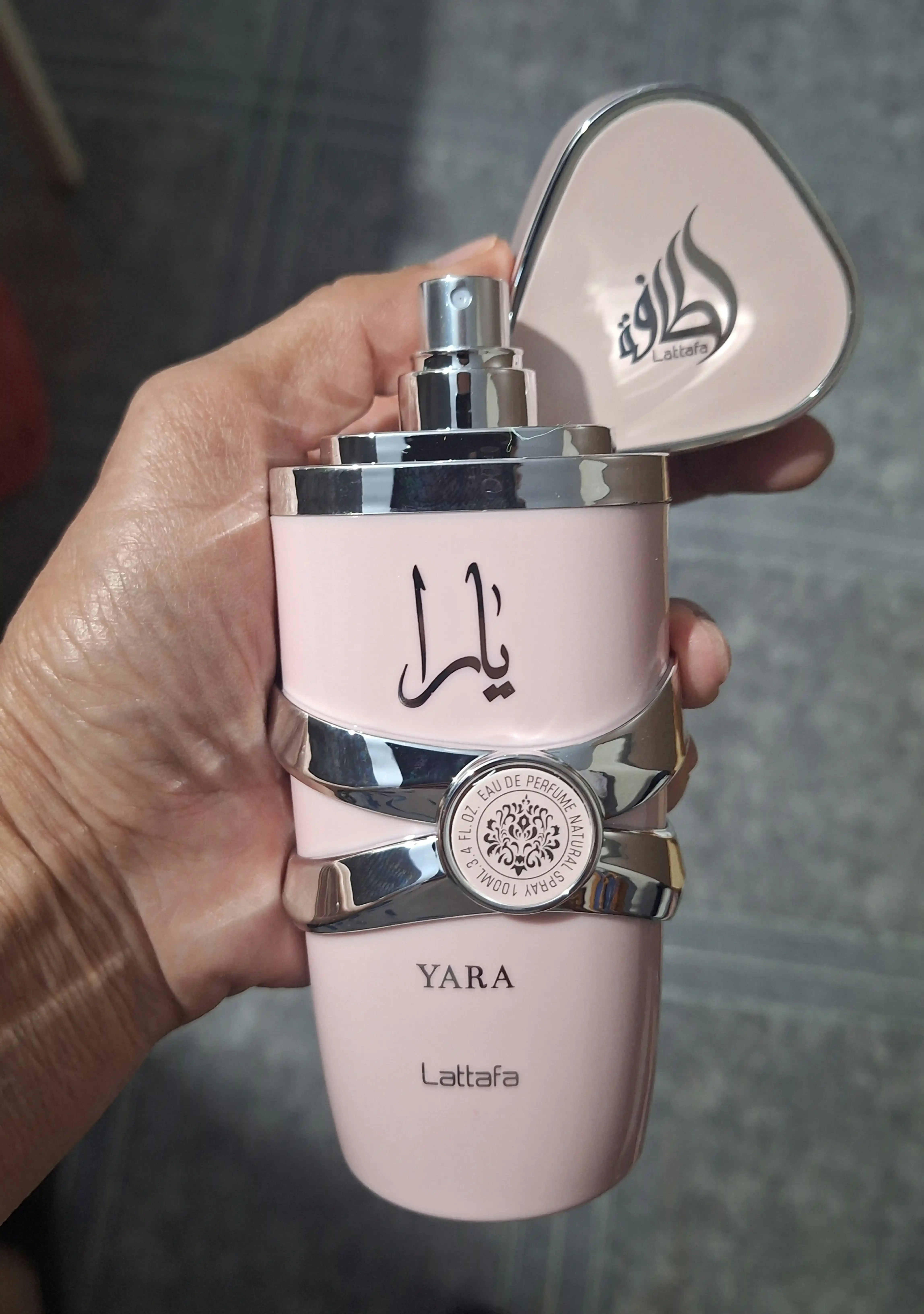 Ayollar uchun atir Lattafa YARA, 100 ml