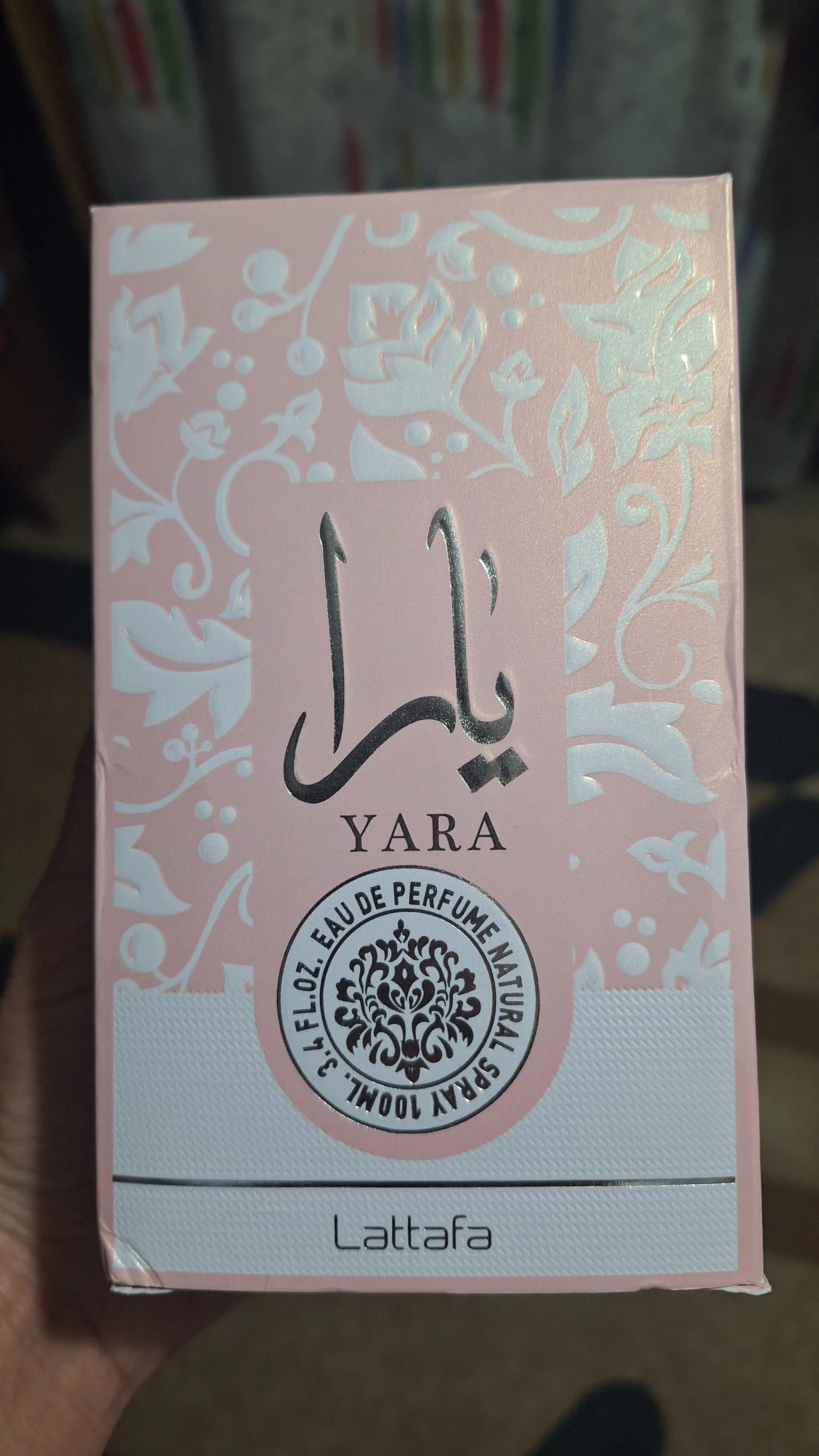 Ayollar uchun atir Lattafa YARA, 100 ml