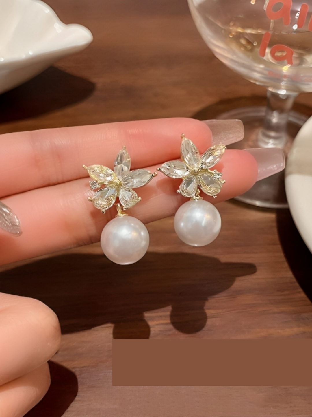 Серьги для девушек и женщин