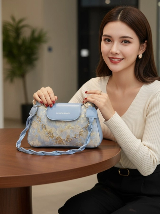 Ayollar sumkasi, yelkada, ko'ndalang, baget, Y2K, 24,5 x 16 x 6.5 sm