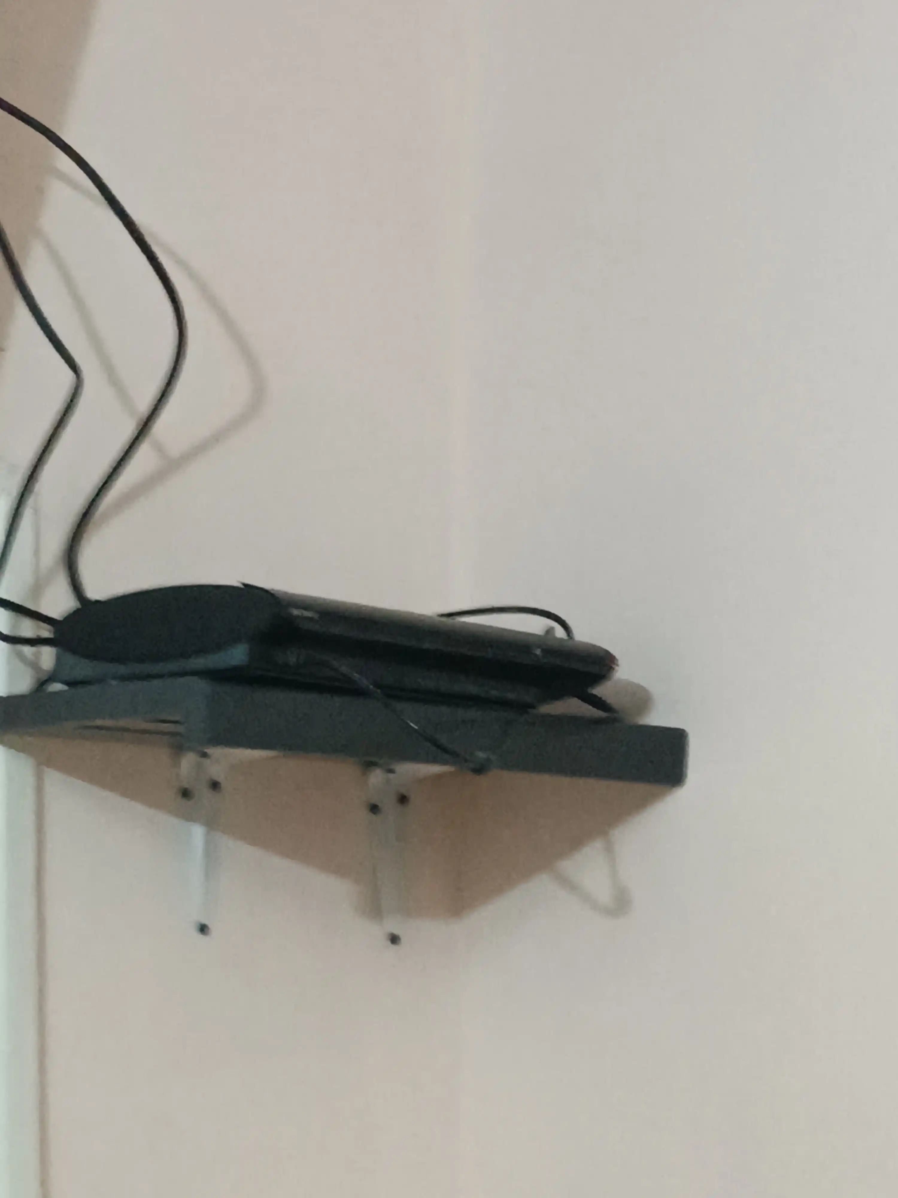 PlayStation 3 SuperSlim, 1 ta joystik, 15 ta oʻyinlari bilan