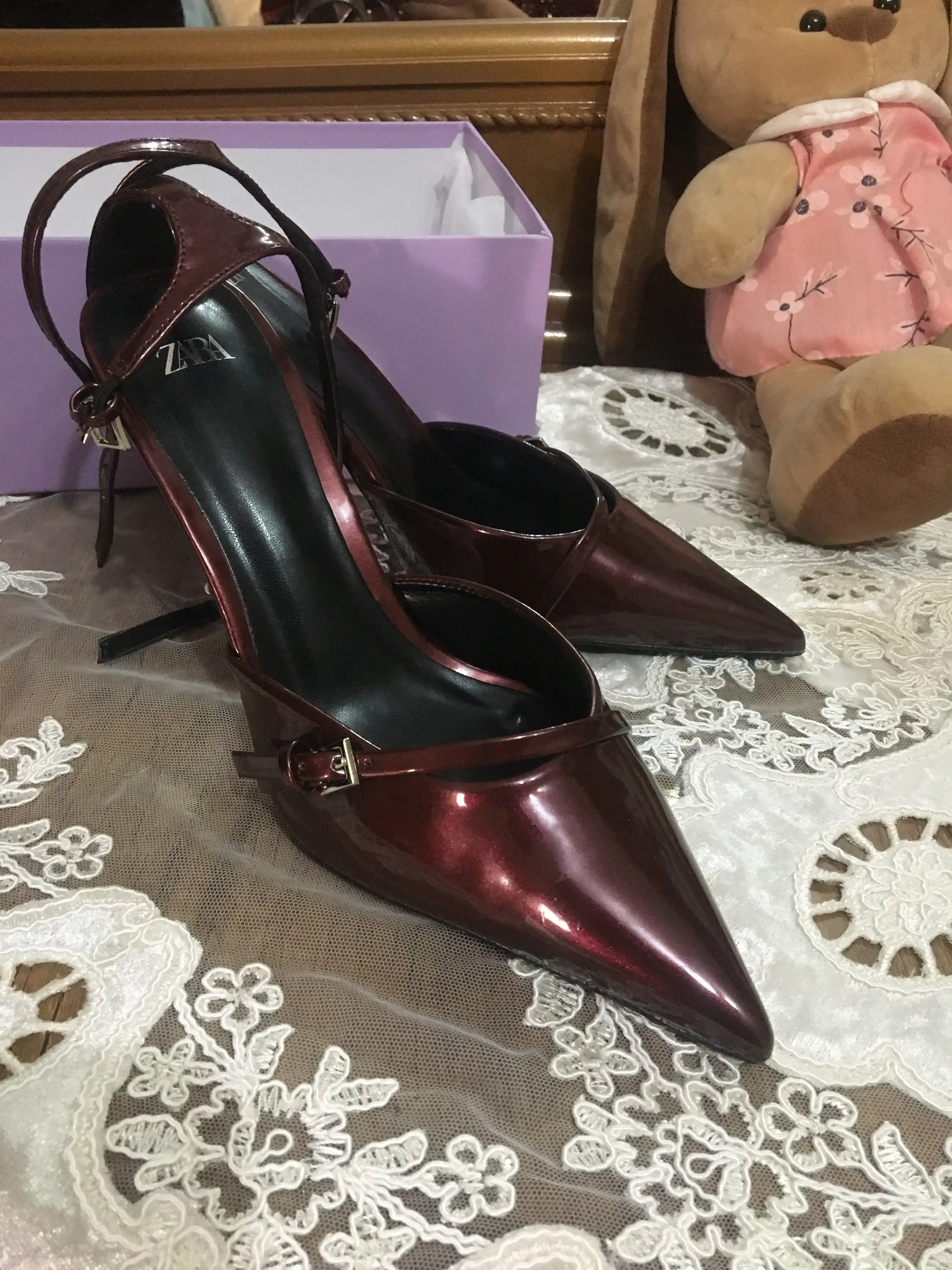 Ayollar tuflisi, kabluk, poshnali tufli, to'yga, merry me, trend tufli, ZARA