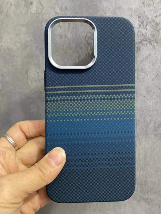 Gradient Style chexol – iPhone 15/16/17 Pro Max uchun